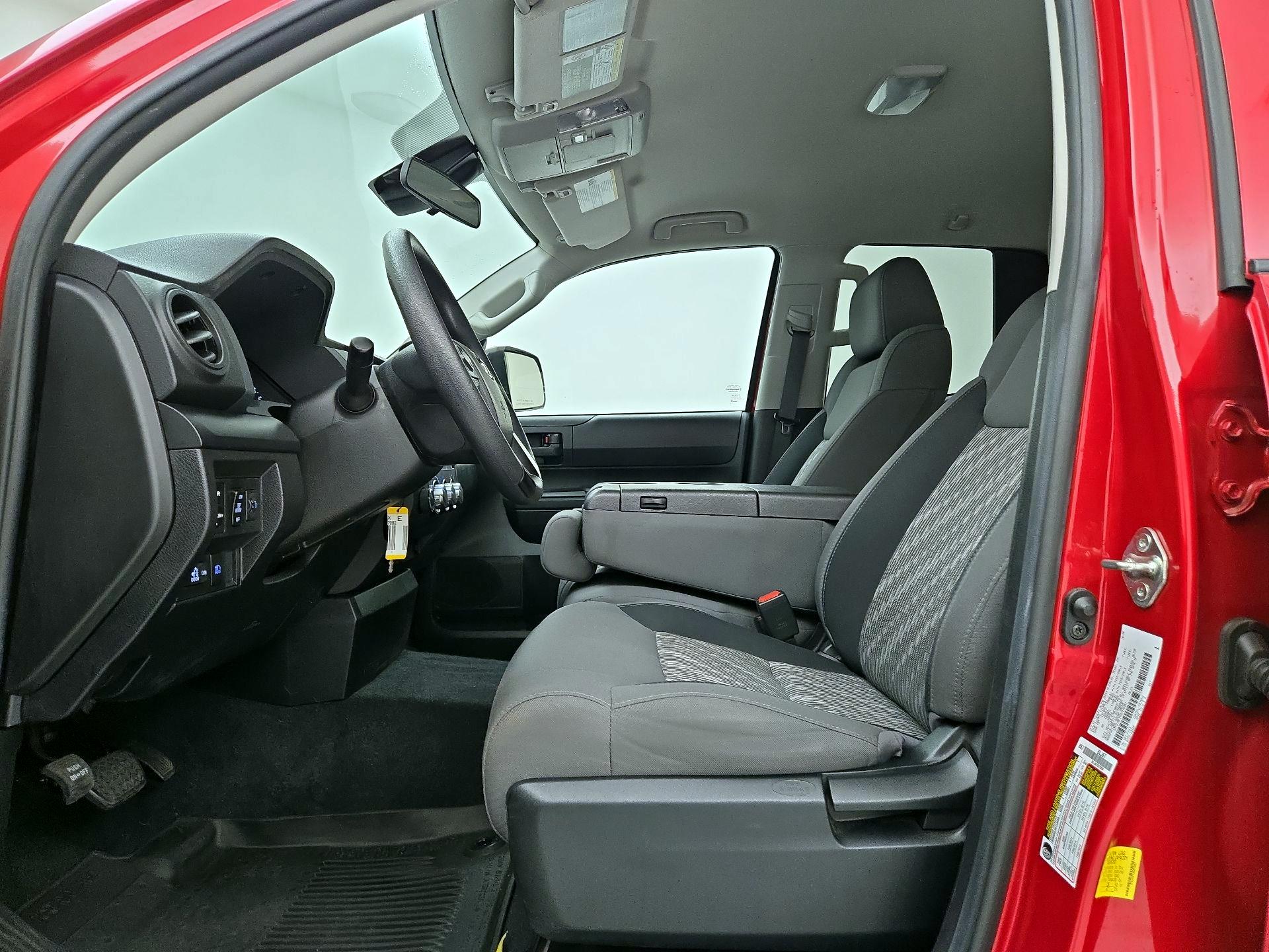 Thumbnail: 2021 Toyota Tundra - 11