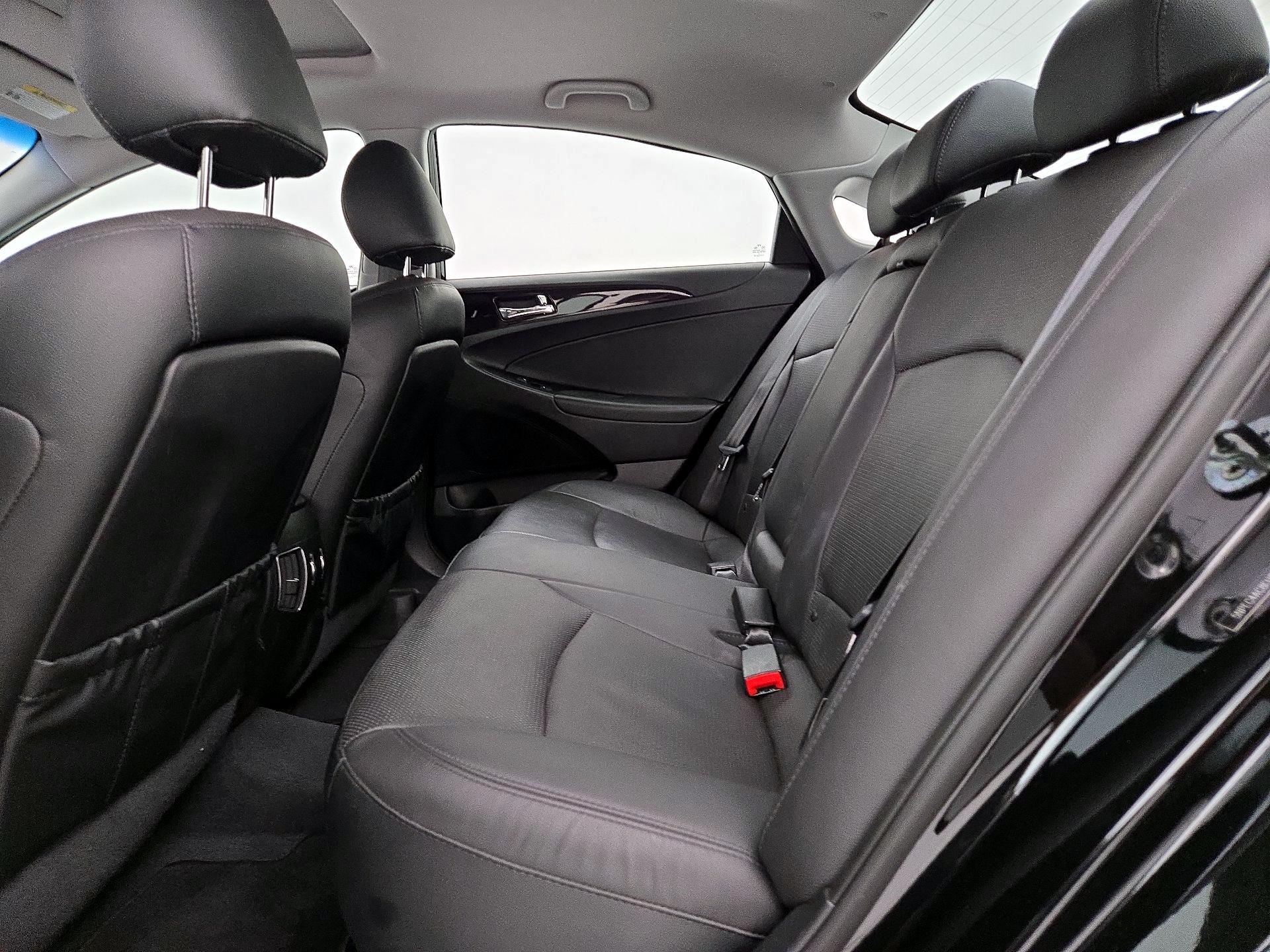 Thumbnail: 2014 Hyundai Sonata - 20