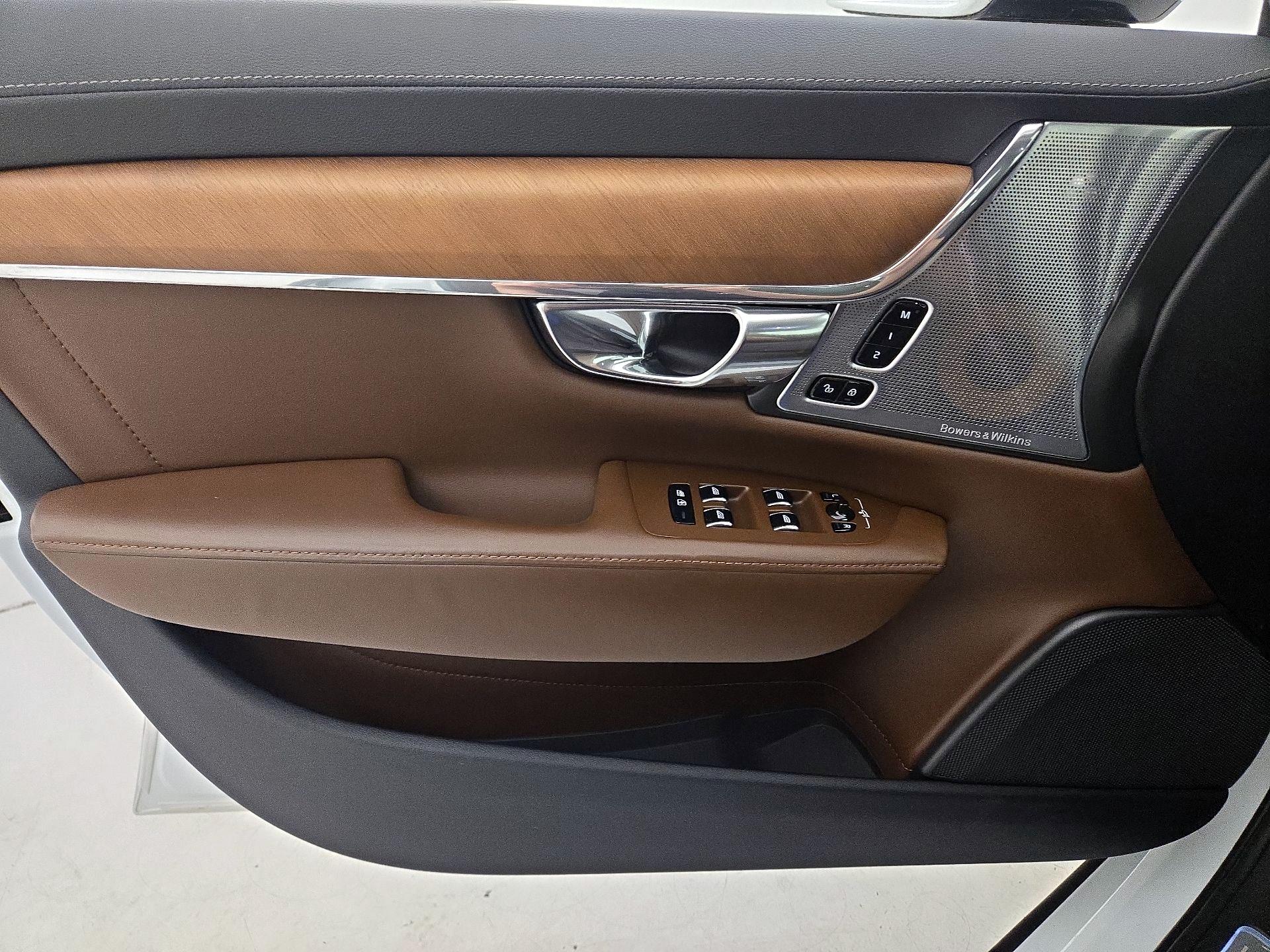 Thumbnail: 2018 Volvo S90 - 12
