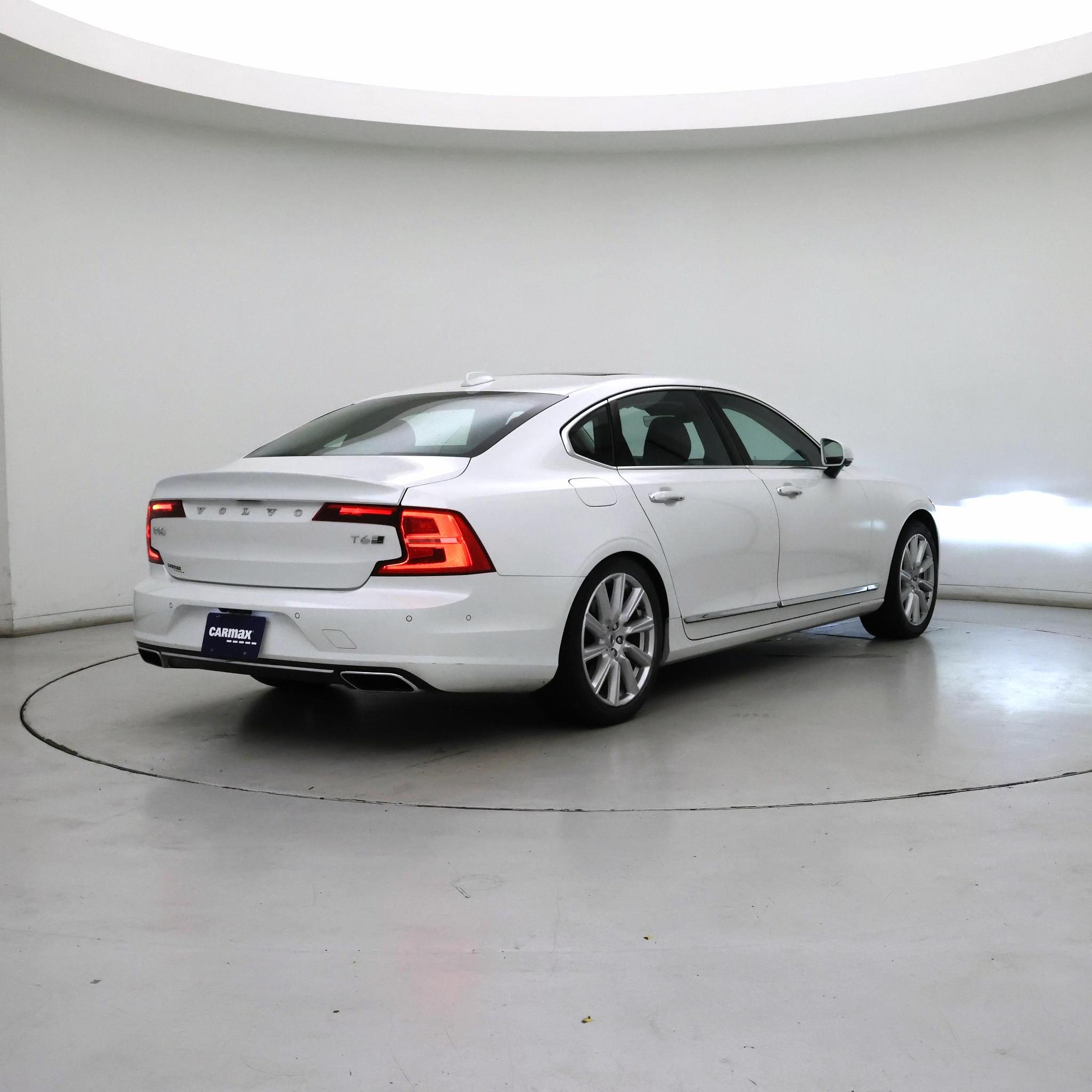 Thumbnail: 2018 Volvo S90 - 8