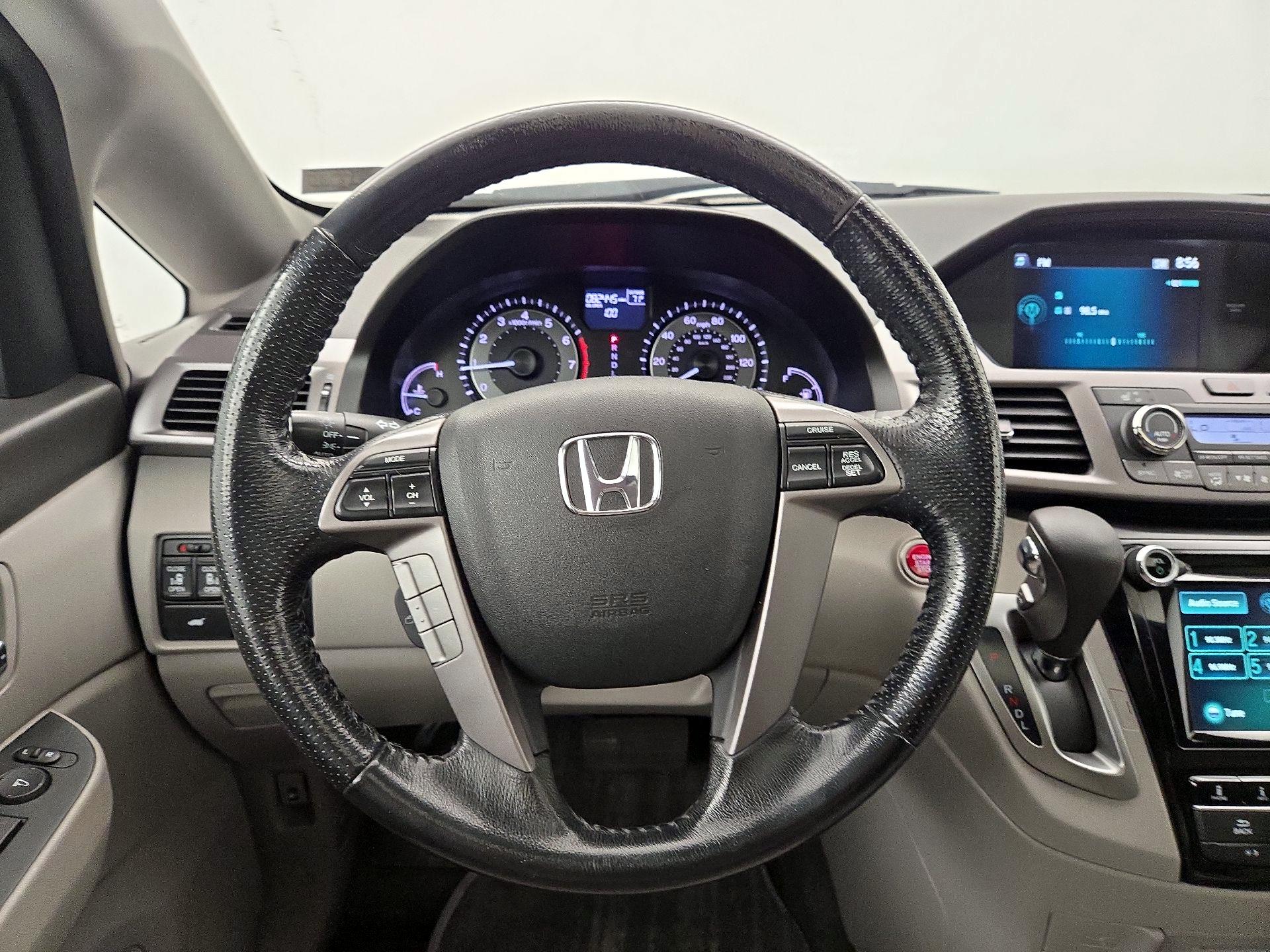 Thumbnail: 2015 Honda Odyssey - 10