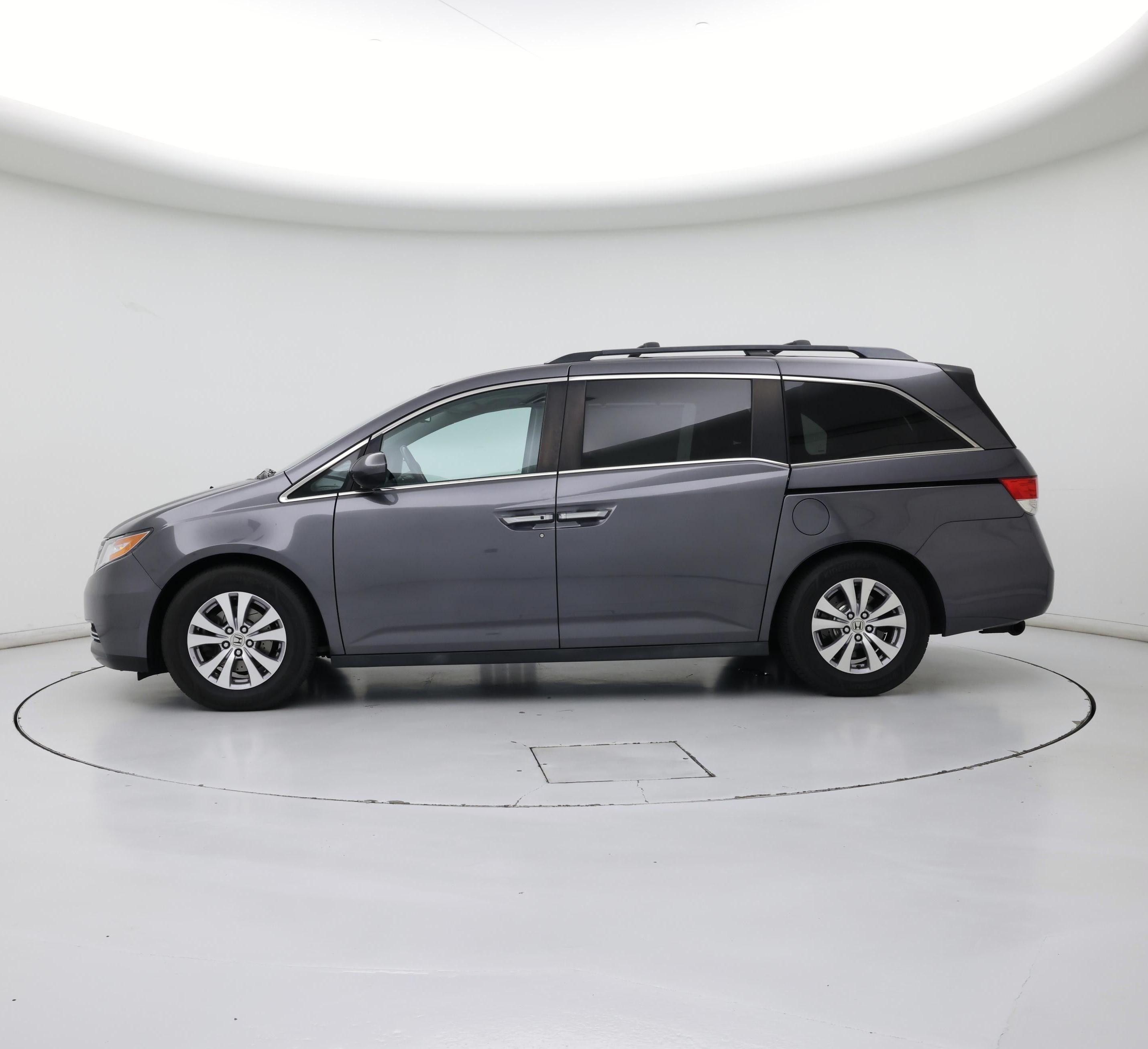Thumbnail: 2015 Honda Odyssey - 3