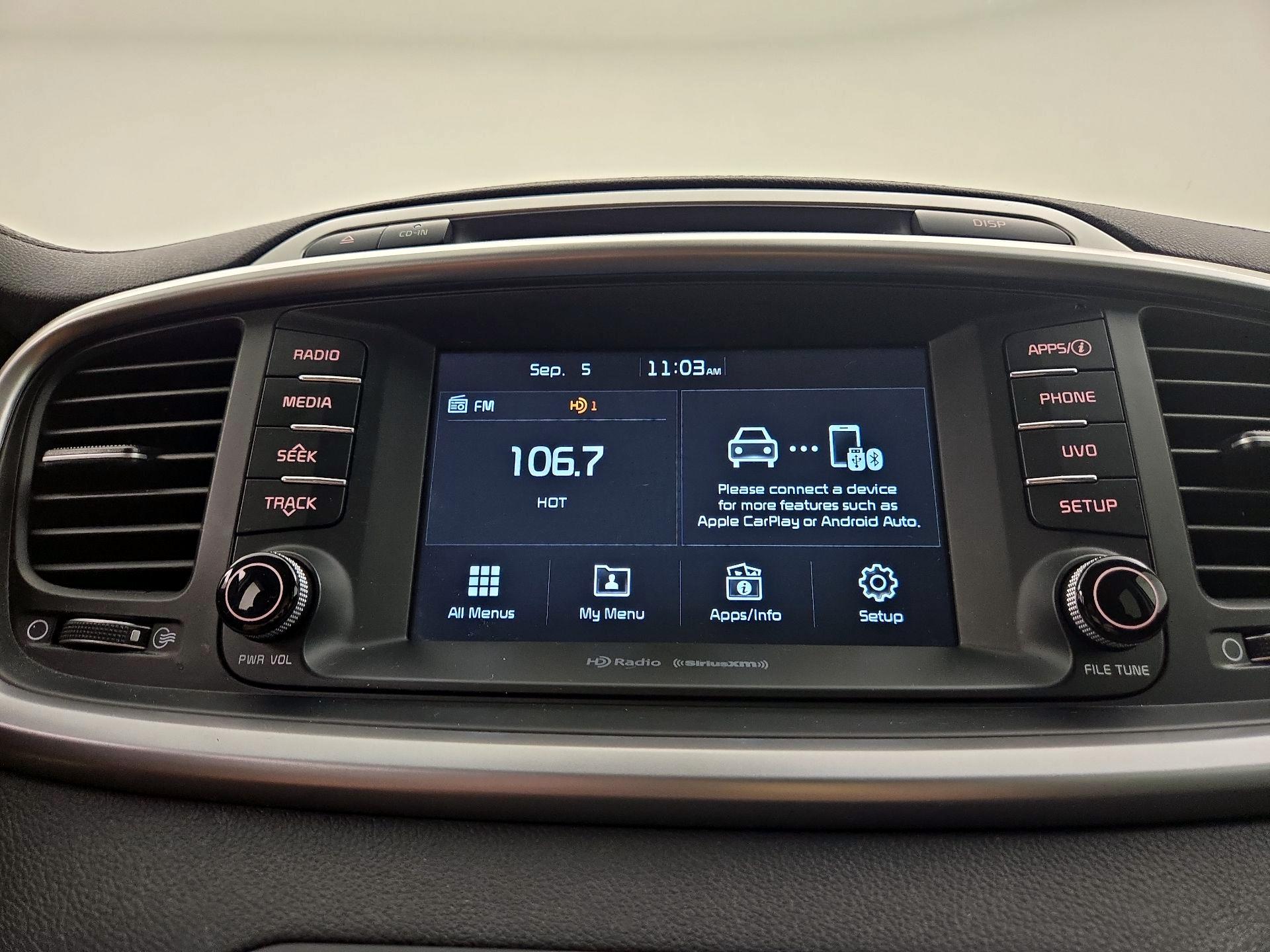 Thumbnail: 2017 Kia Sorento - 15
