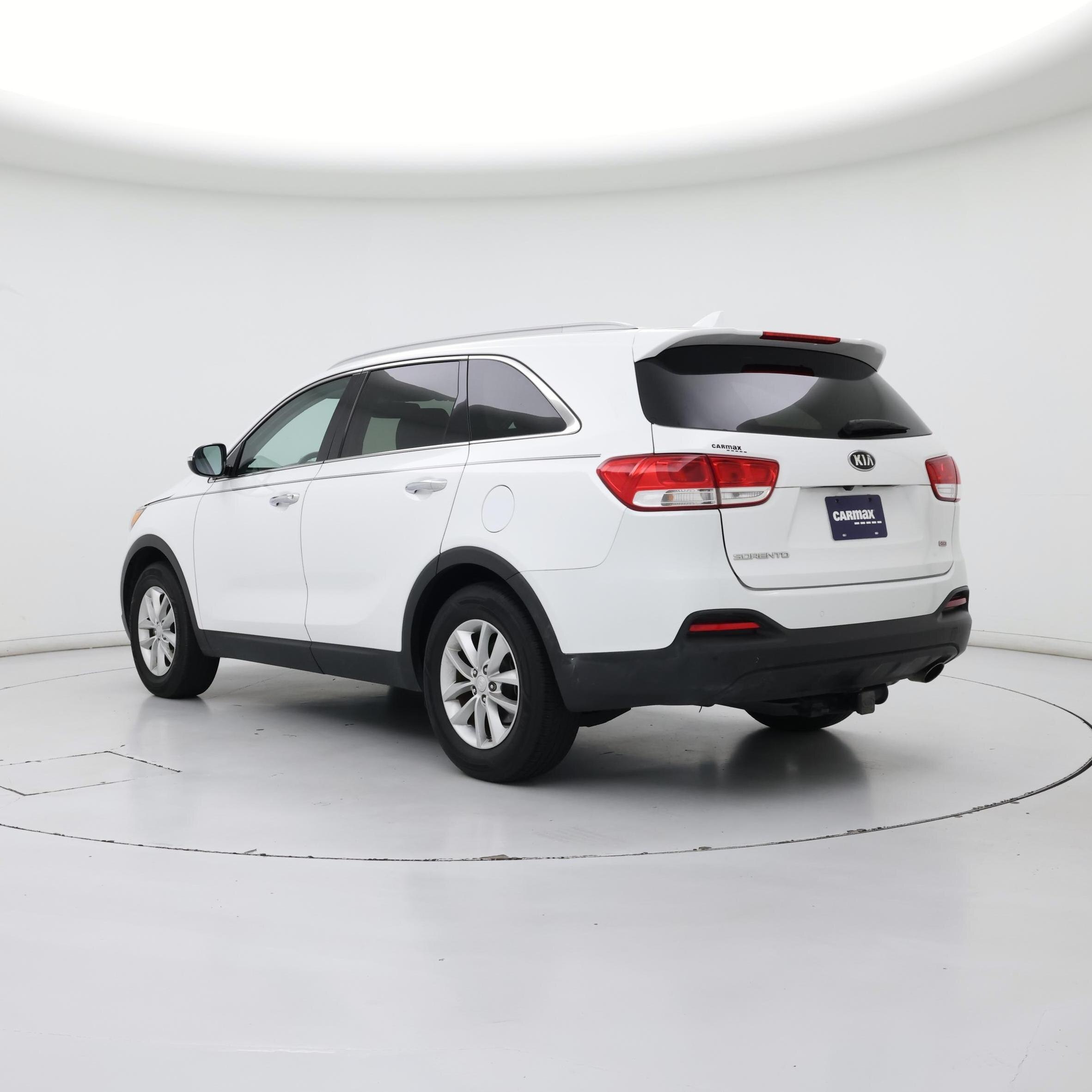 Thumbnail: 2017 Kia Sorento - 2