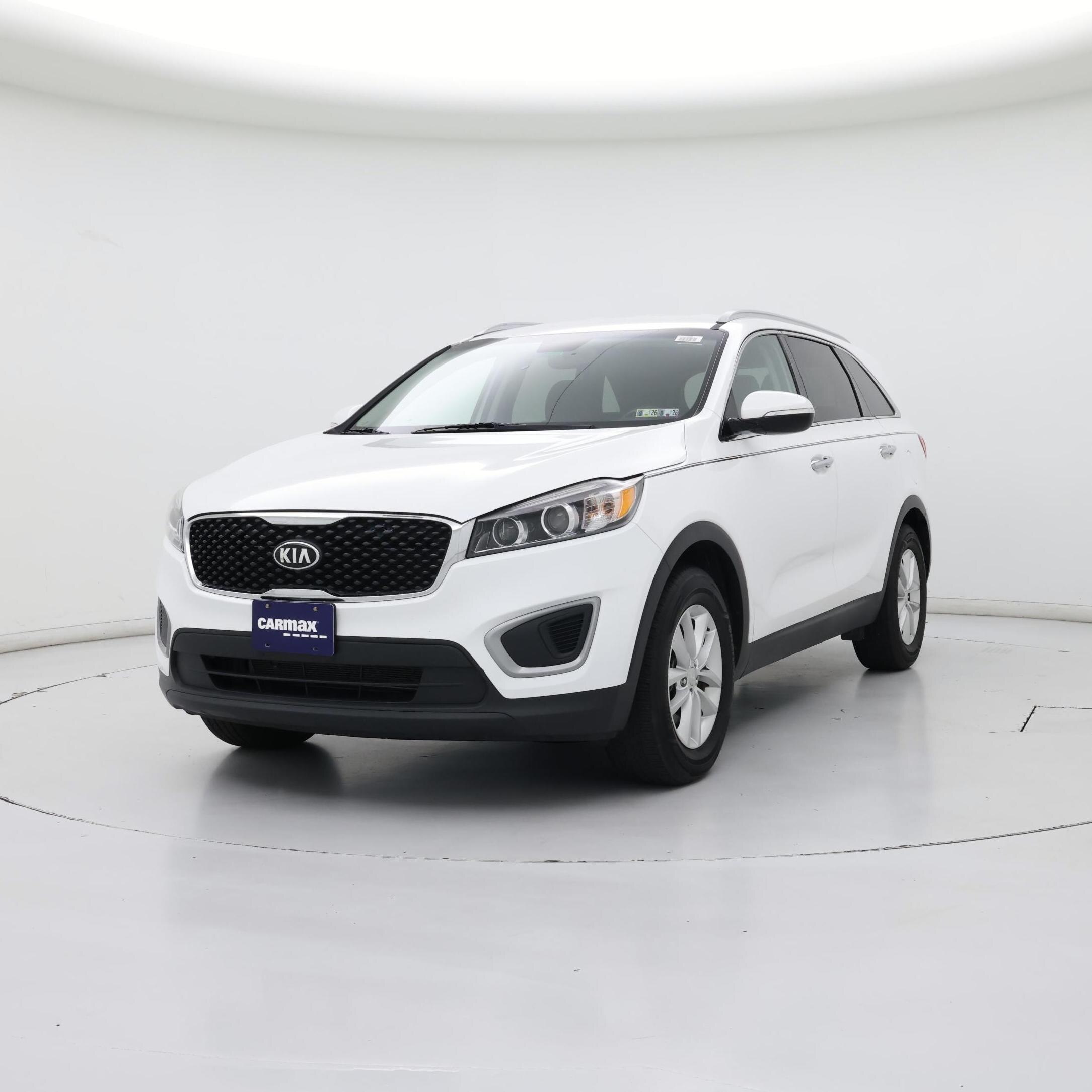 Thumbnail: 2017 Kia Sorento - 4