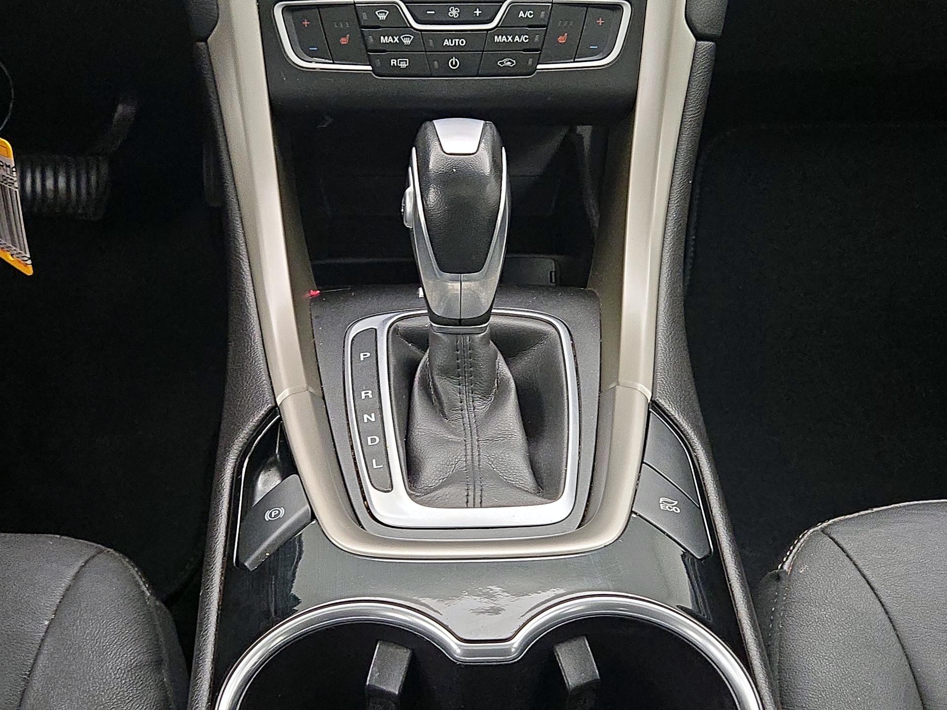 Thumbnail: 2016 Ford Fusion - 18