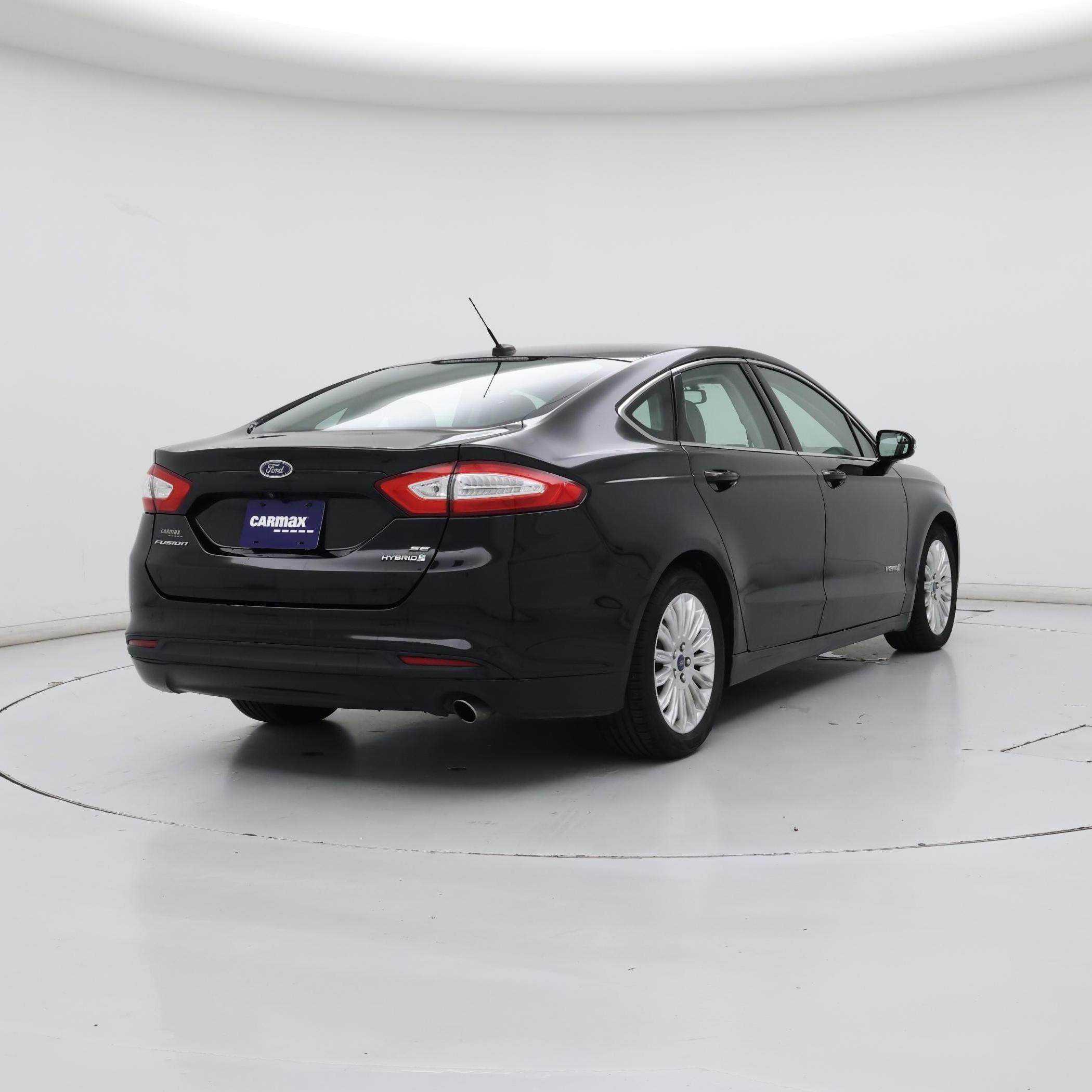 Thumbnail: 2016 Ford Fusion - 8