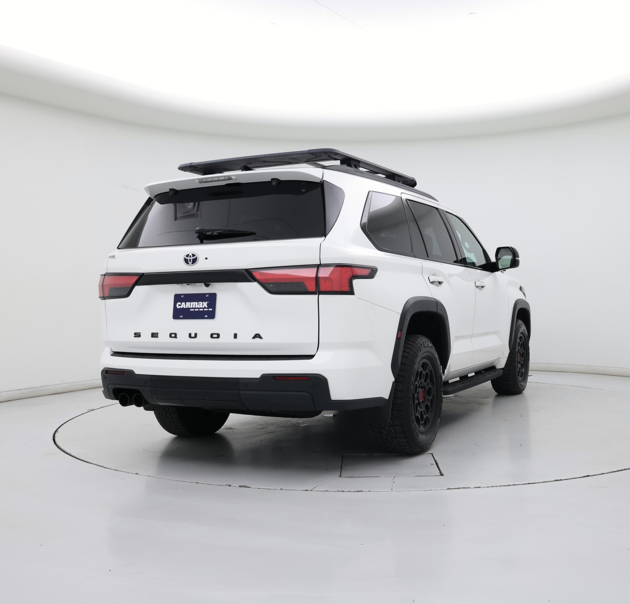 Thumbnail: 2023 Toyota Sequoia - 8