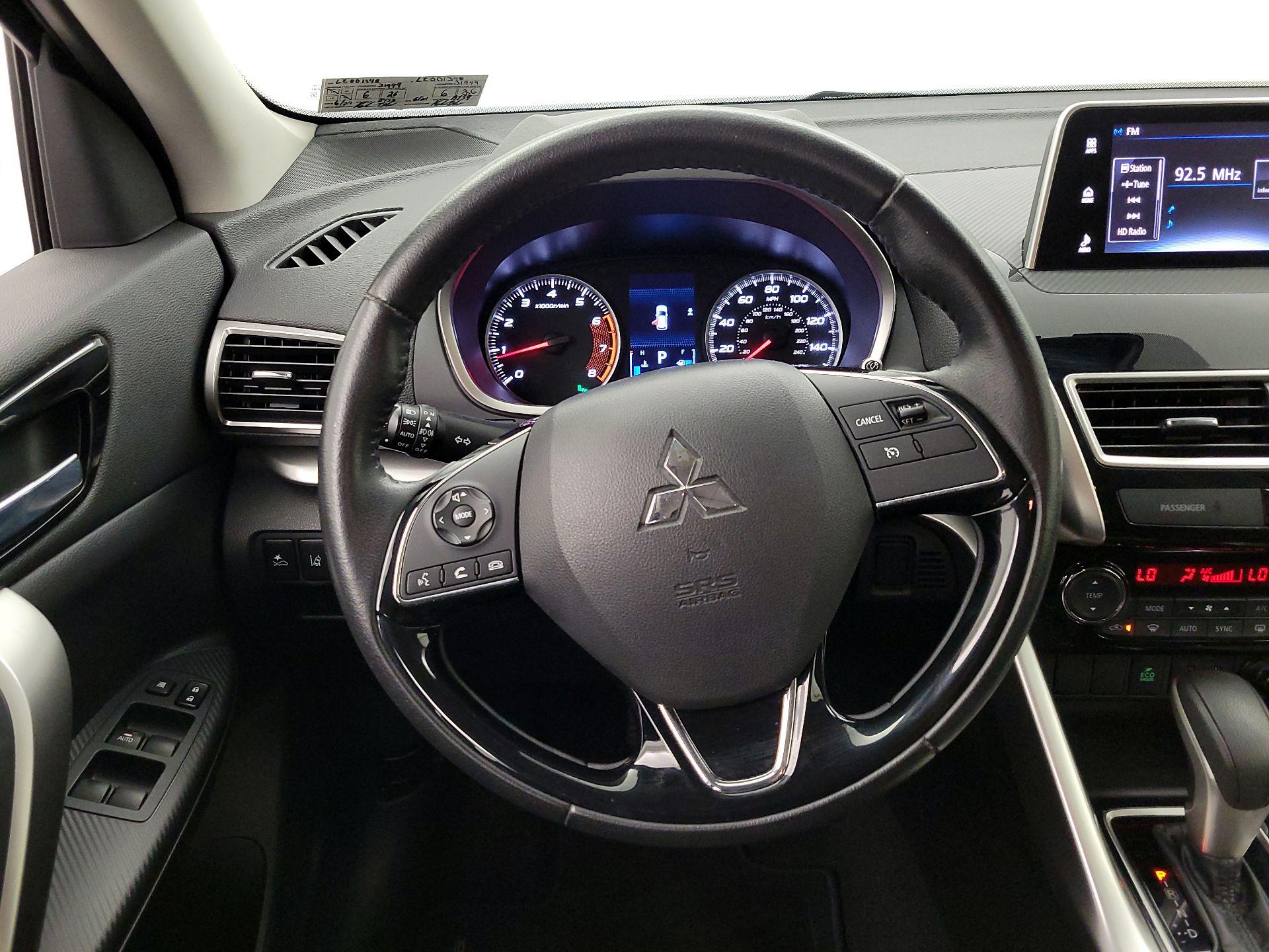 Thumbnail: 2020 Mitsubishi Eclipse Cross - 10