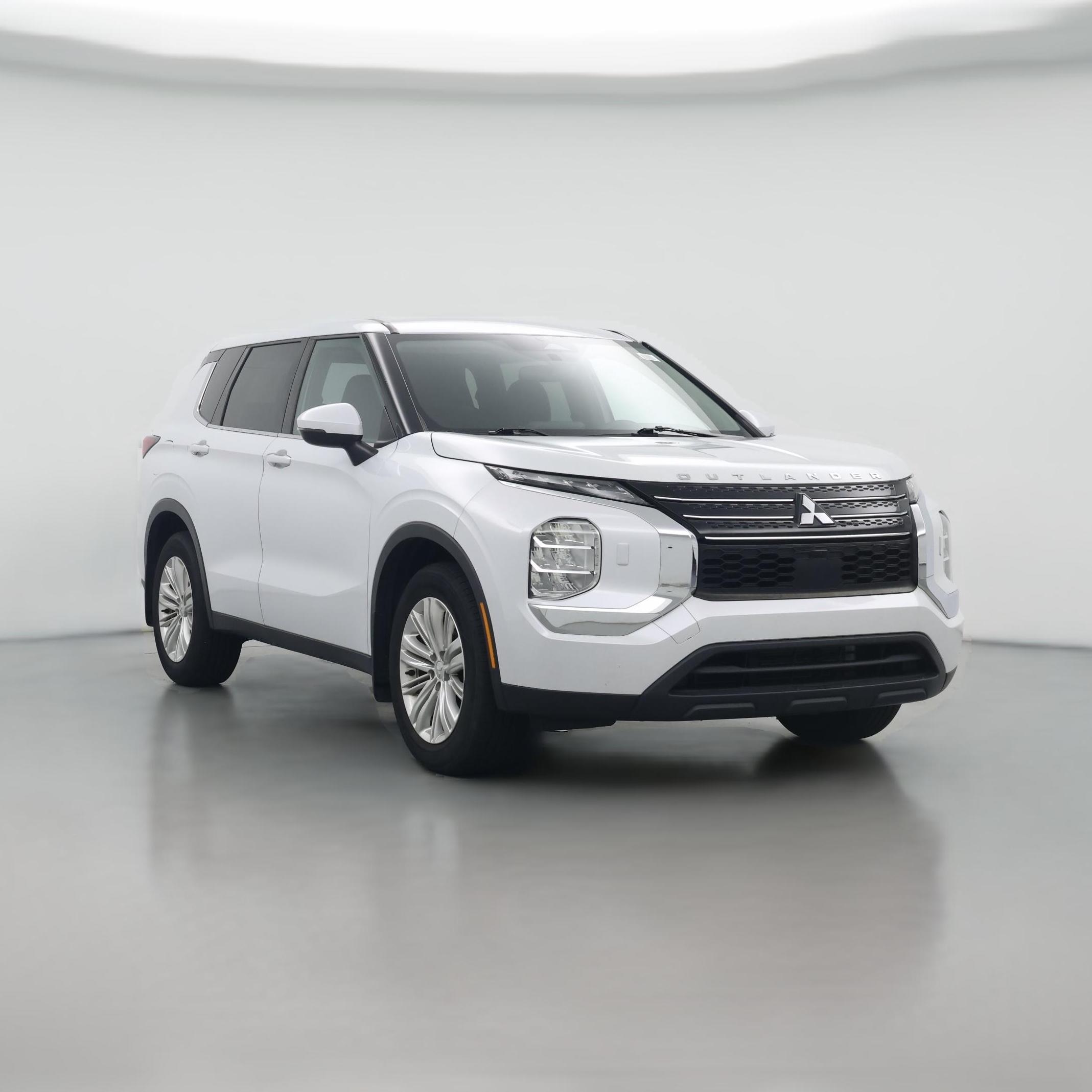 Thumbnail: 2022 Mitsubishi Outlander - 1