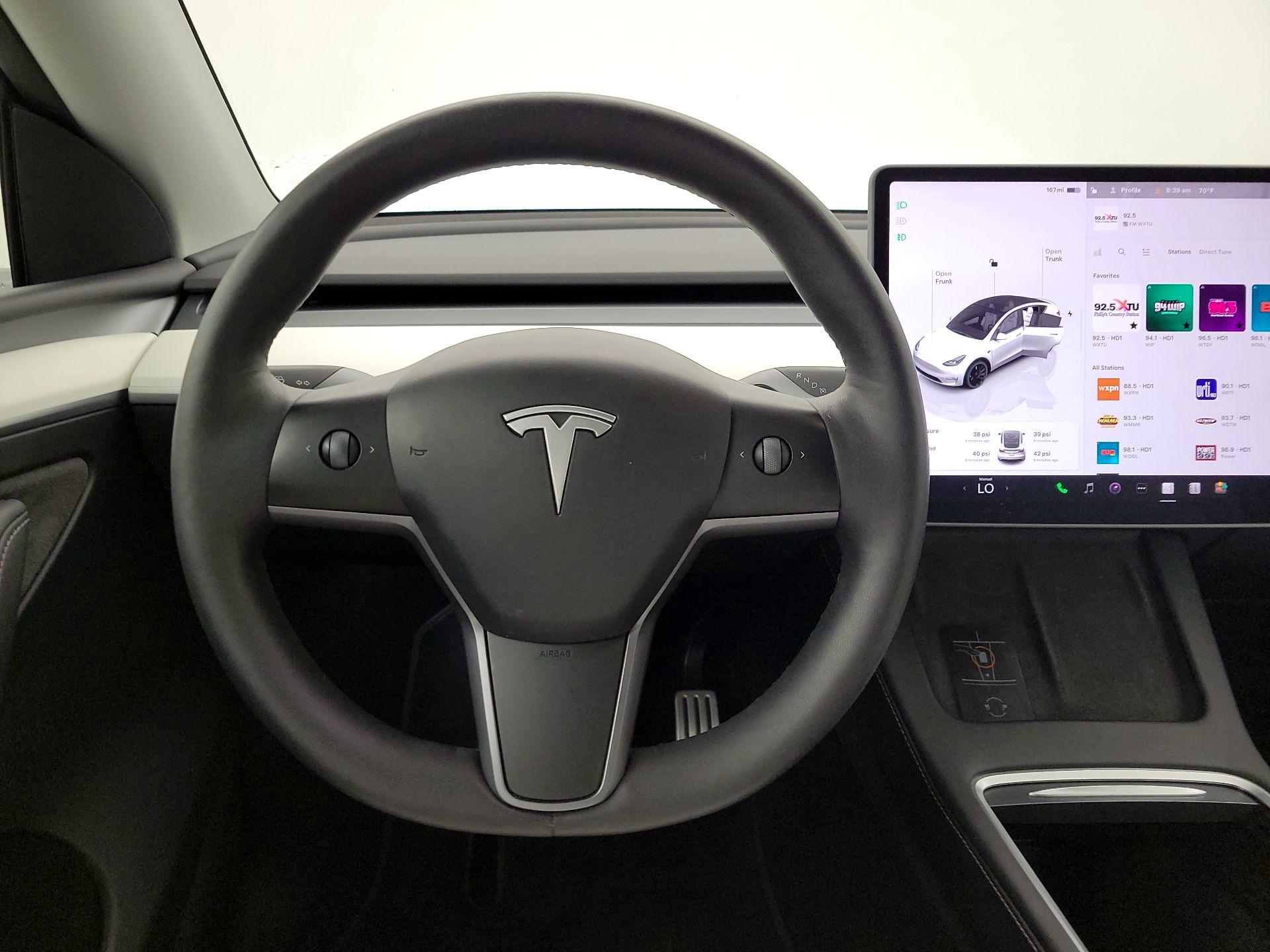 Thumbnail: 2023 Tesla Model Y - 10