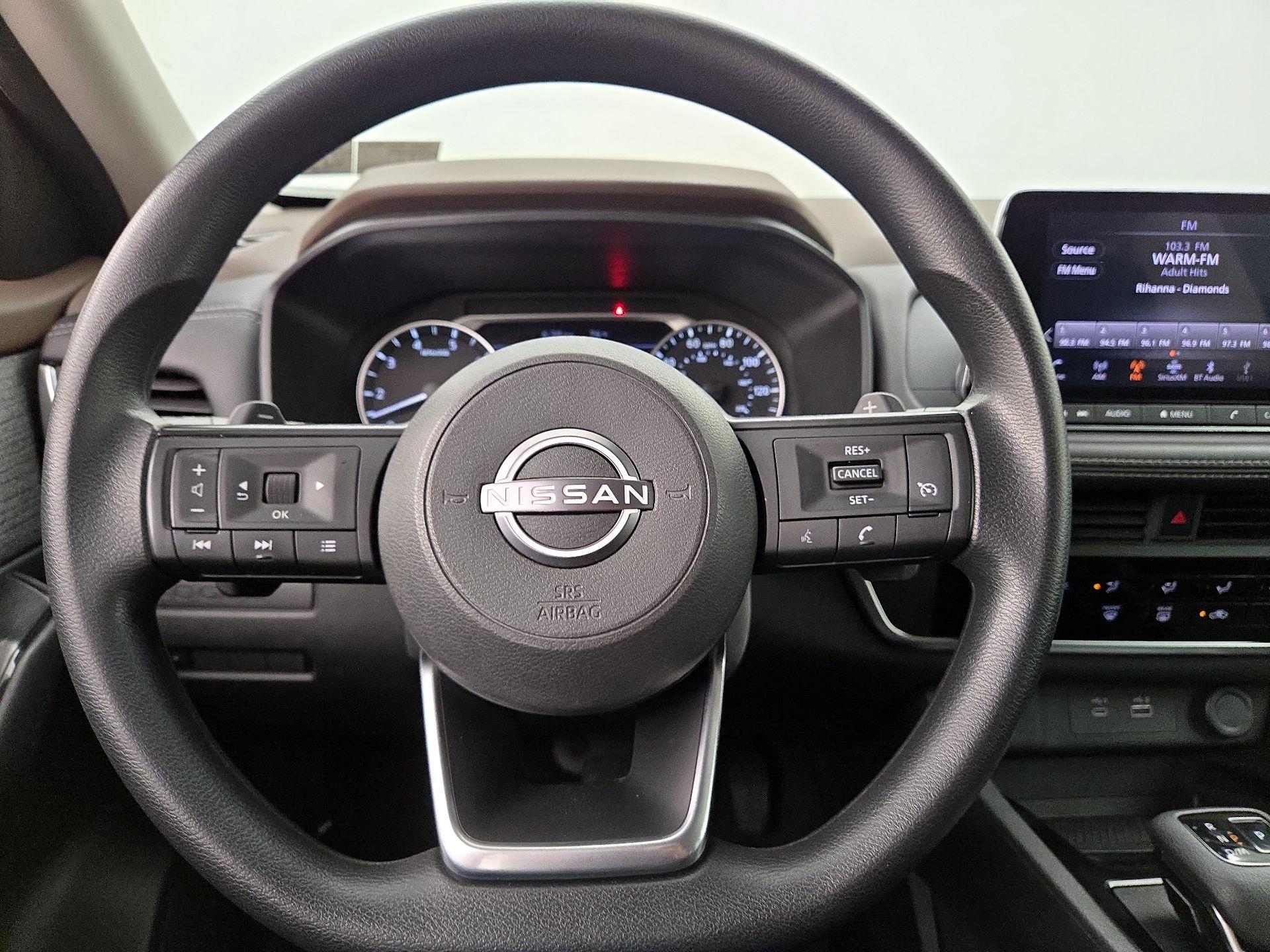Thumbnail: 2023 Nissan Rogue - 10