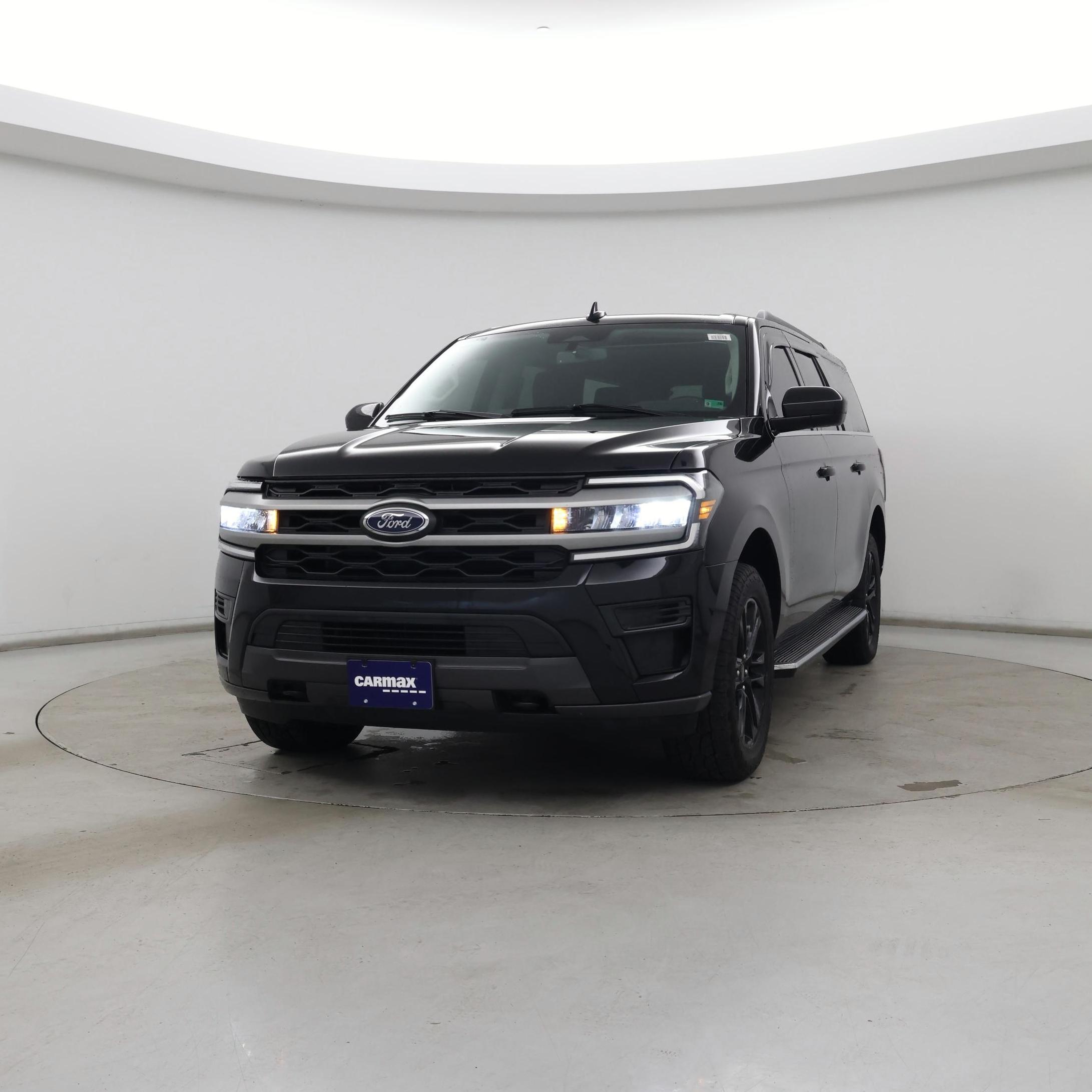 Thumbnail: 2023 Ford Expedition MAX - 4