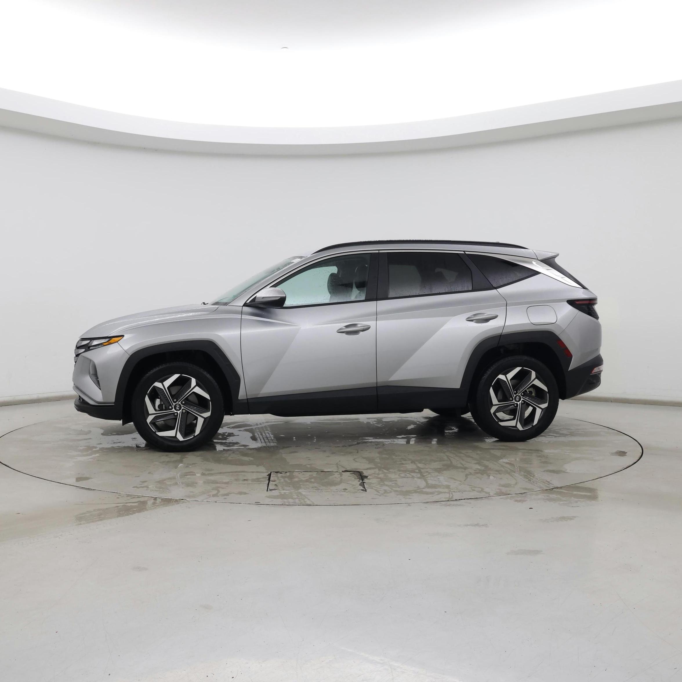 Thumbnail: 2023 Hyundai Tucson - 3