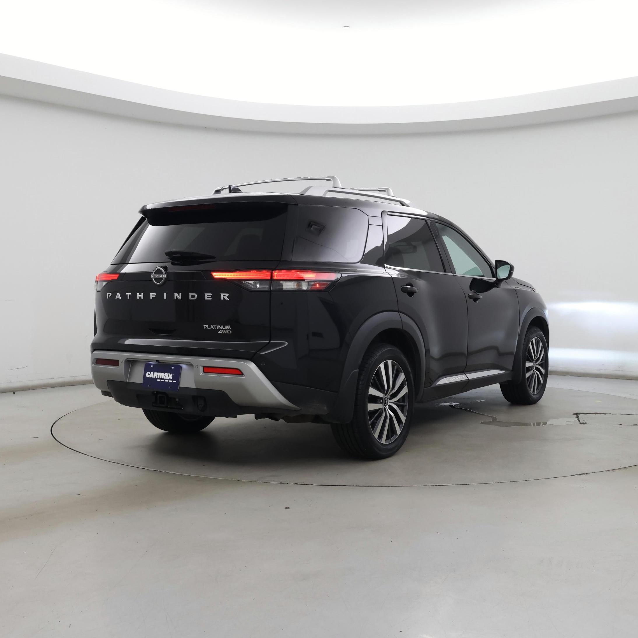 Thumbnail: 2022 Nissan Pathfinder - 8