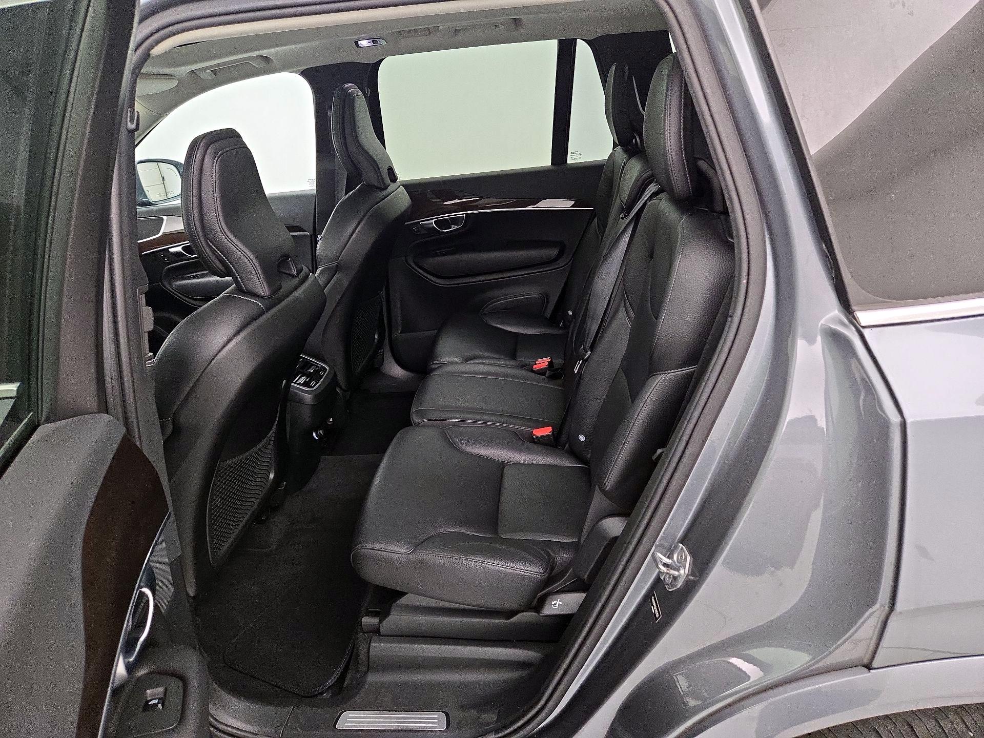 Thumbnail: 2019 Volvo XC90 - 20