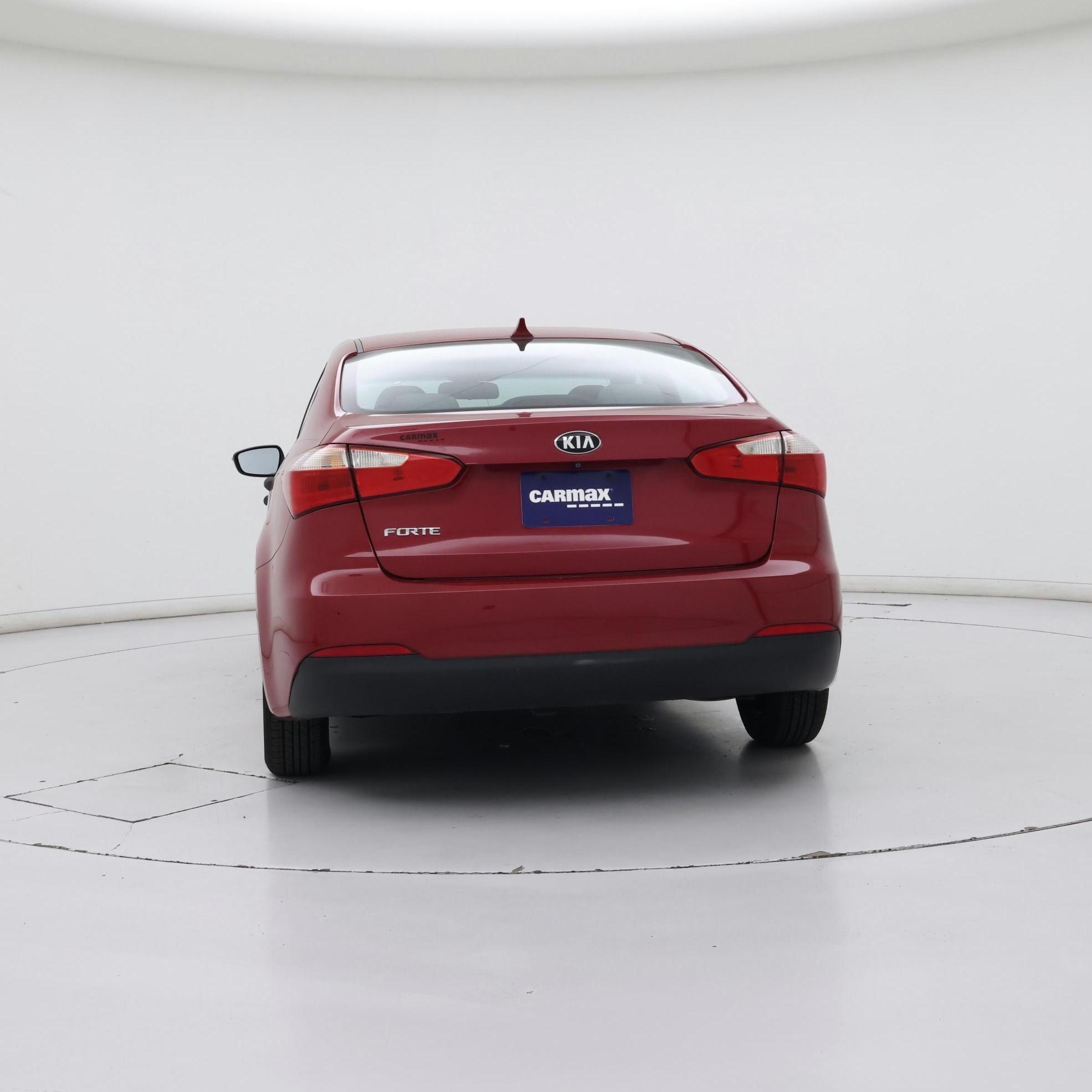 Thumbnail: 2016 Kia Forte - 6