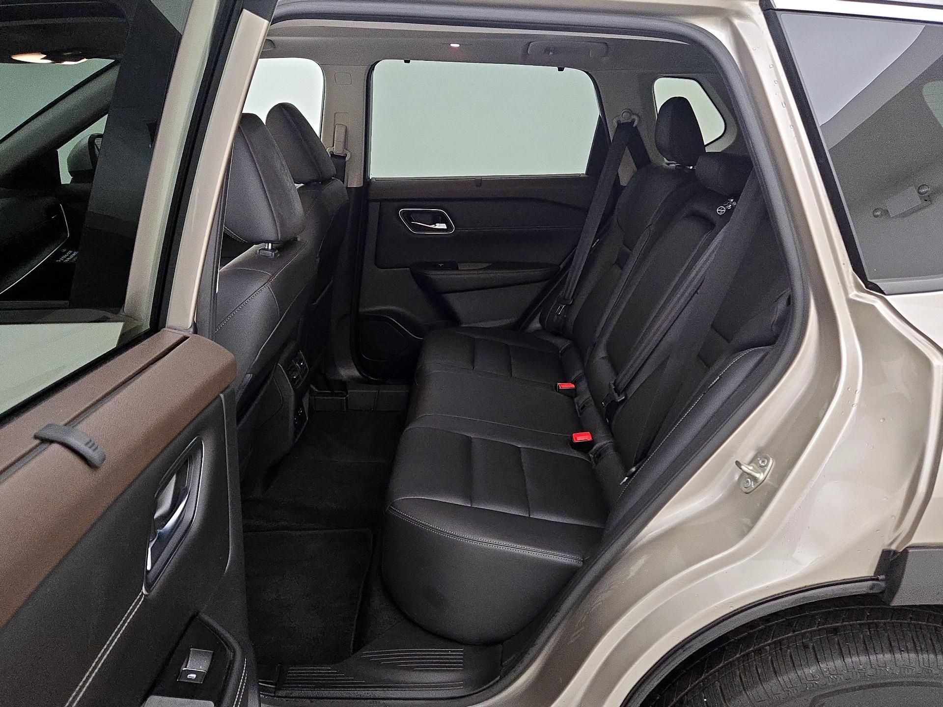 Thumbnail: 2021 Nissan Rogue - 20