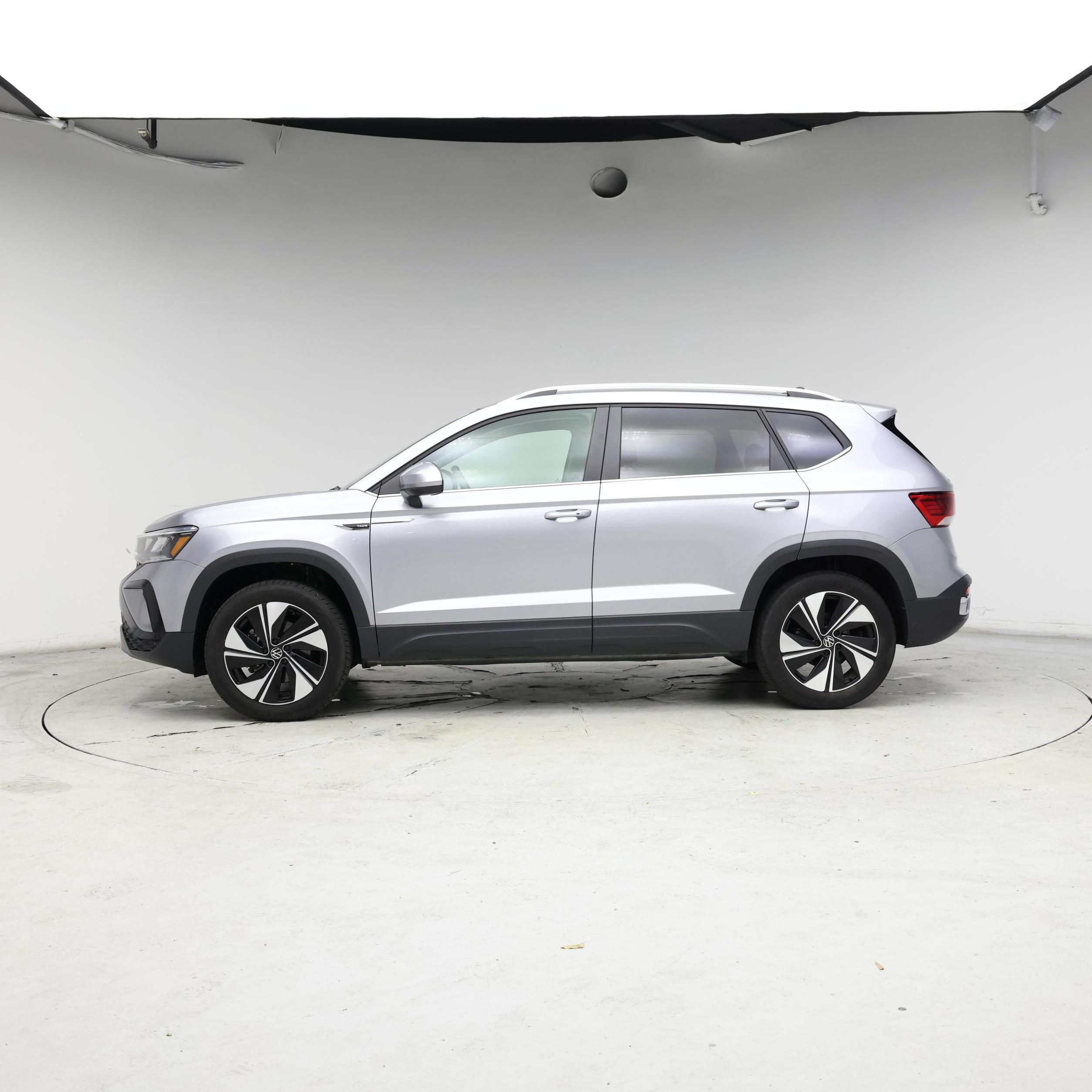 Thumbnail: 2024 Volkswagen Taos - 3