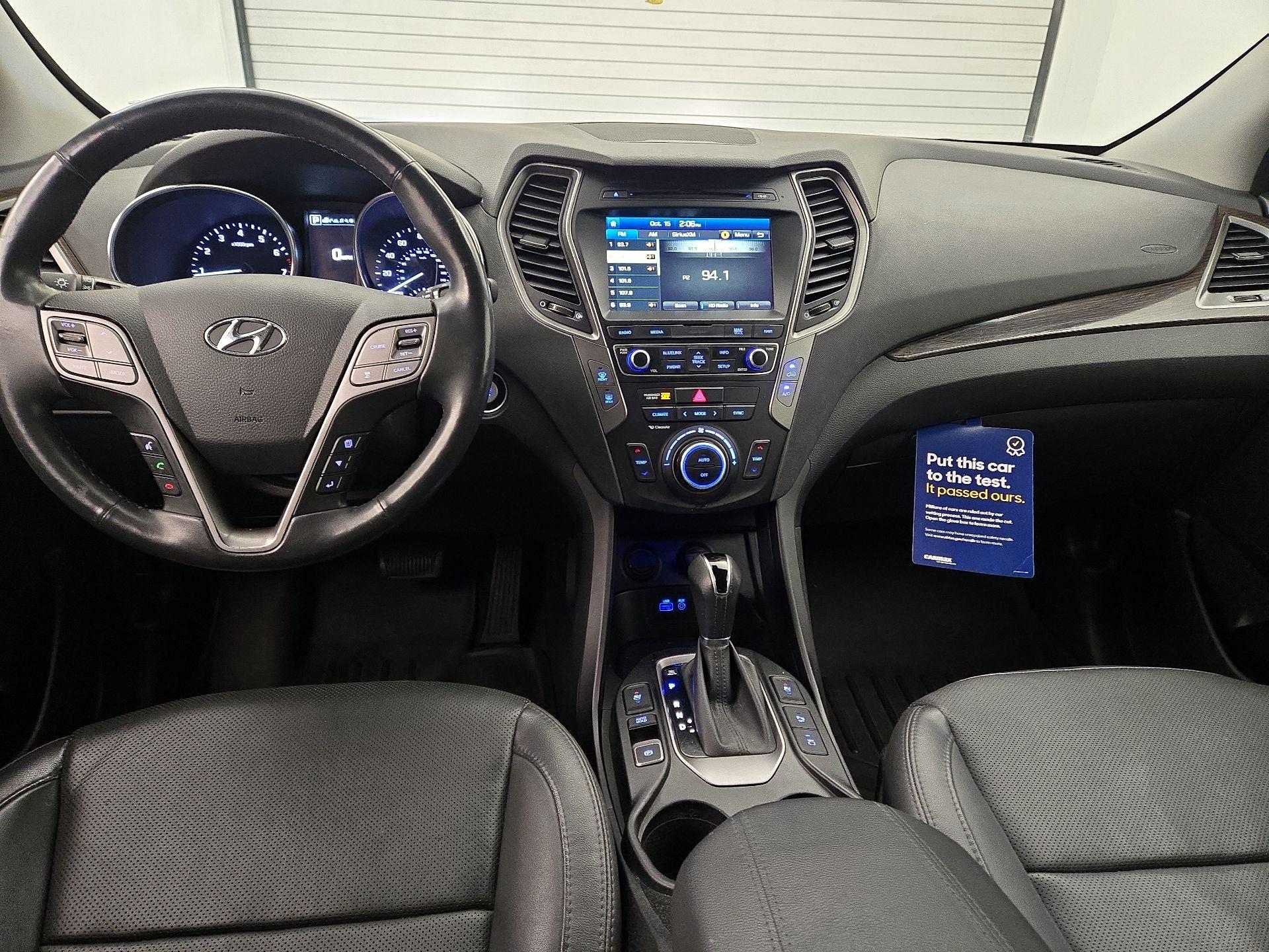 Thumbnail: 2017 Hyundai Santa Fe - 9