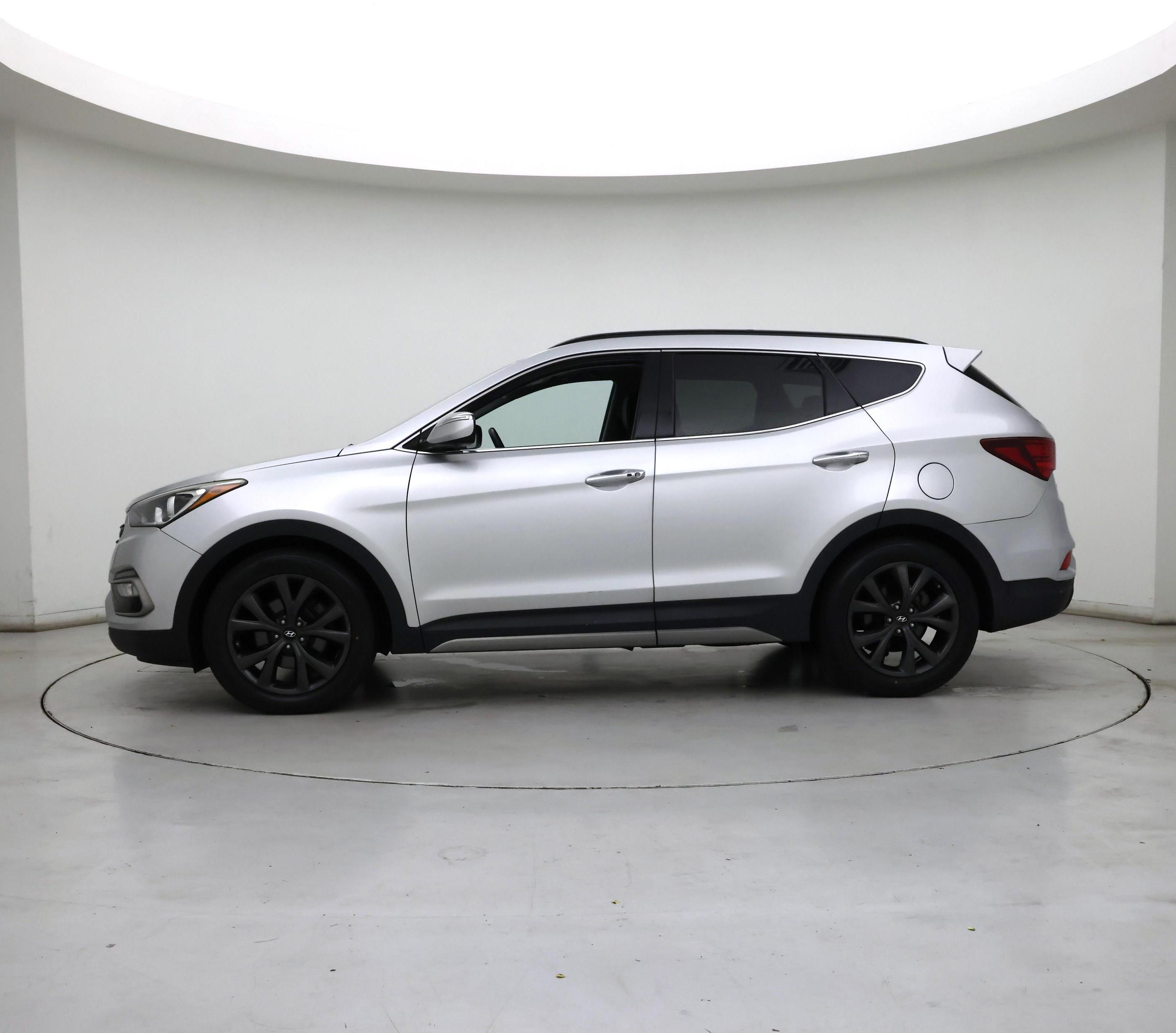 Thumbnail: 2017 Hyundai Santa Fe - 3