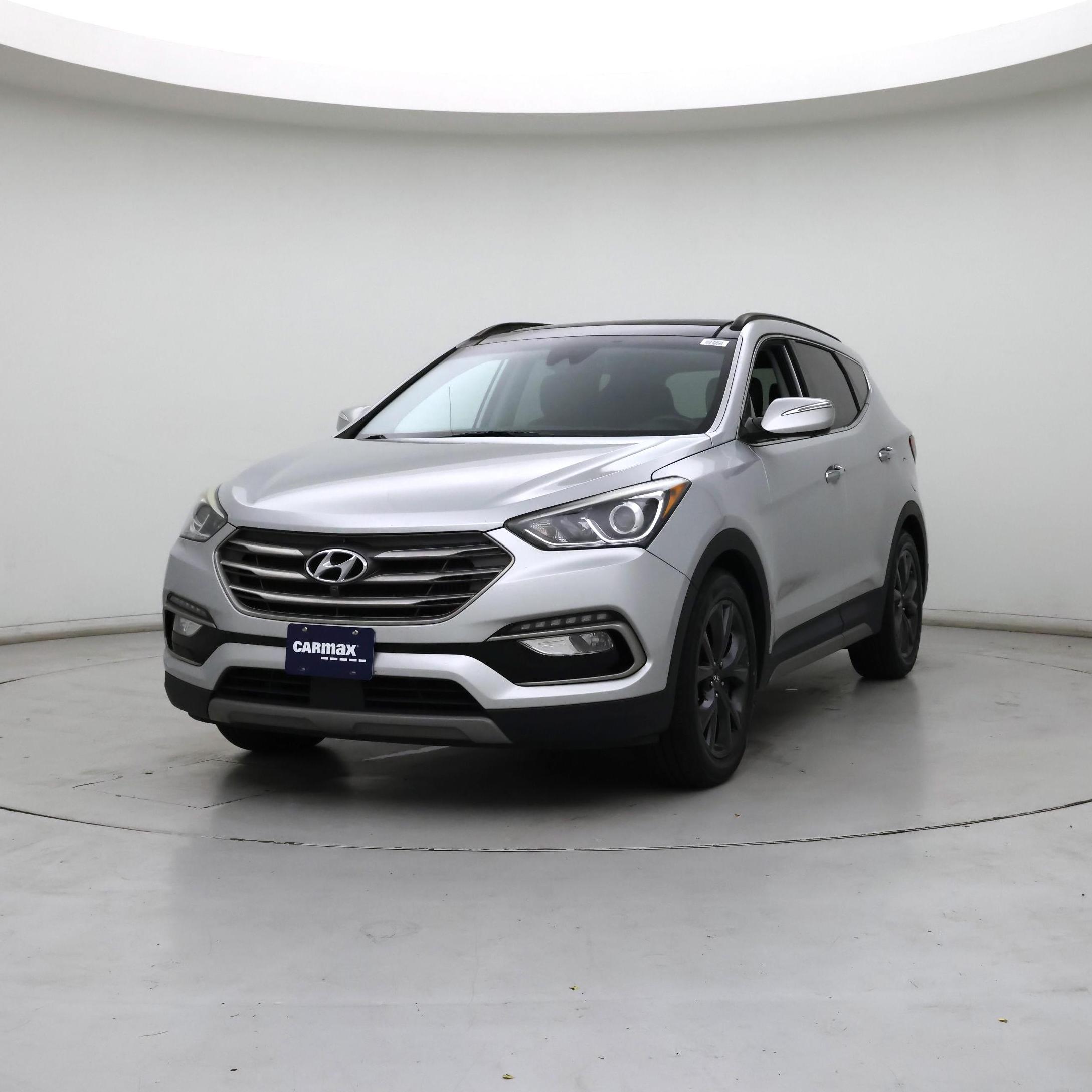 Thumbnail: 2017 Hyundai Santa Fe - 4