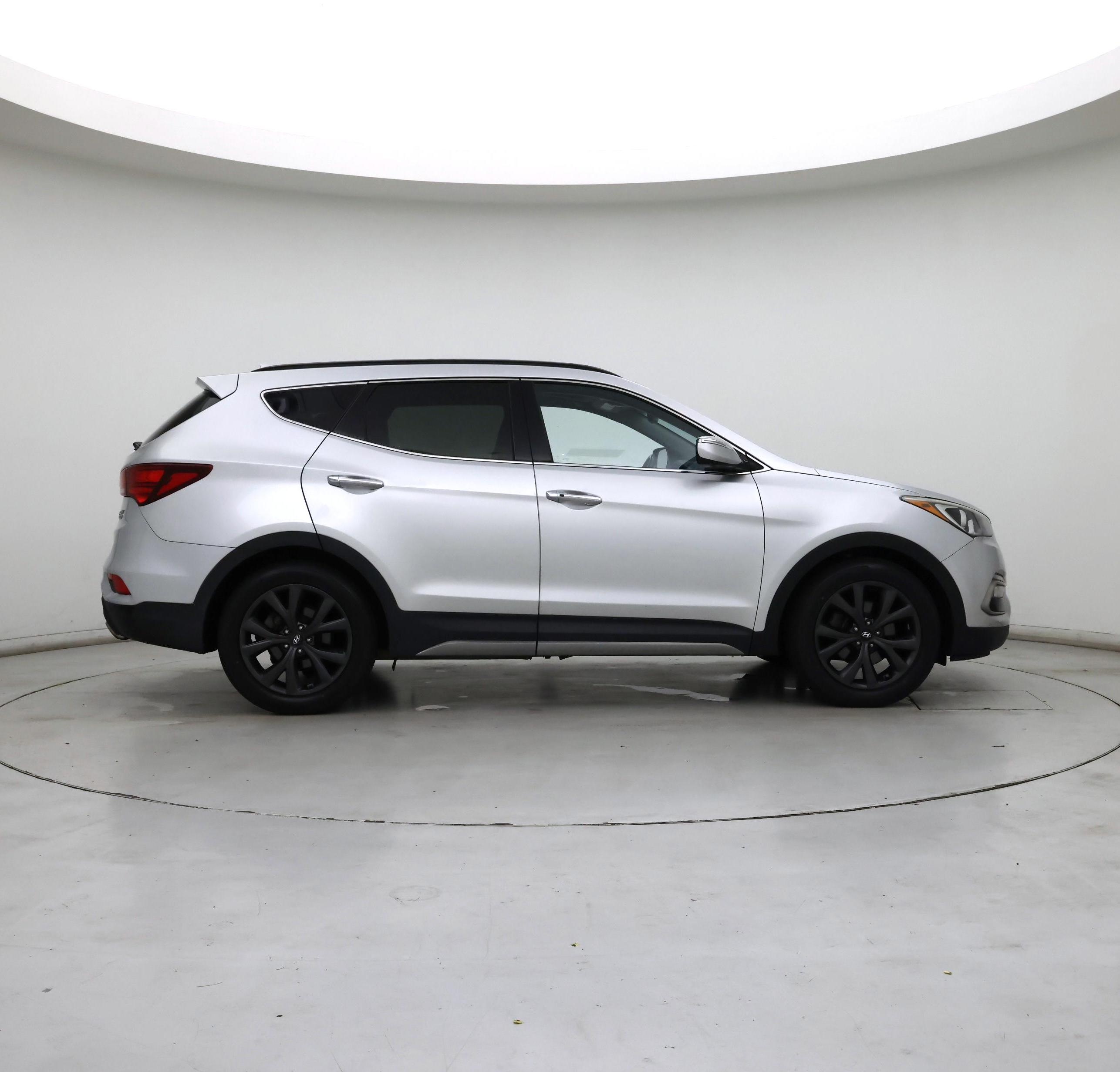 Thumbnail: 2017 Hyundai Santa Fe - 7