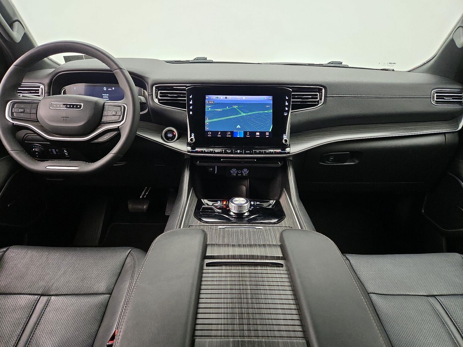 Thumbnail: 2023 Jeep Wagoneer - 9