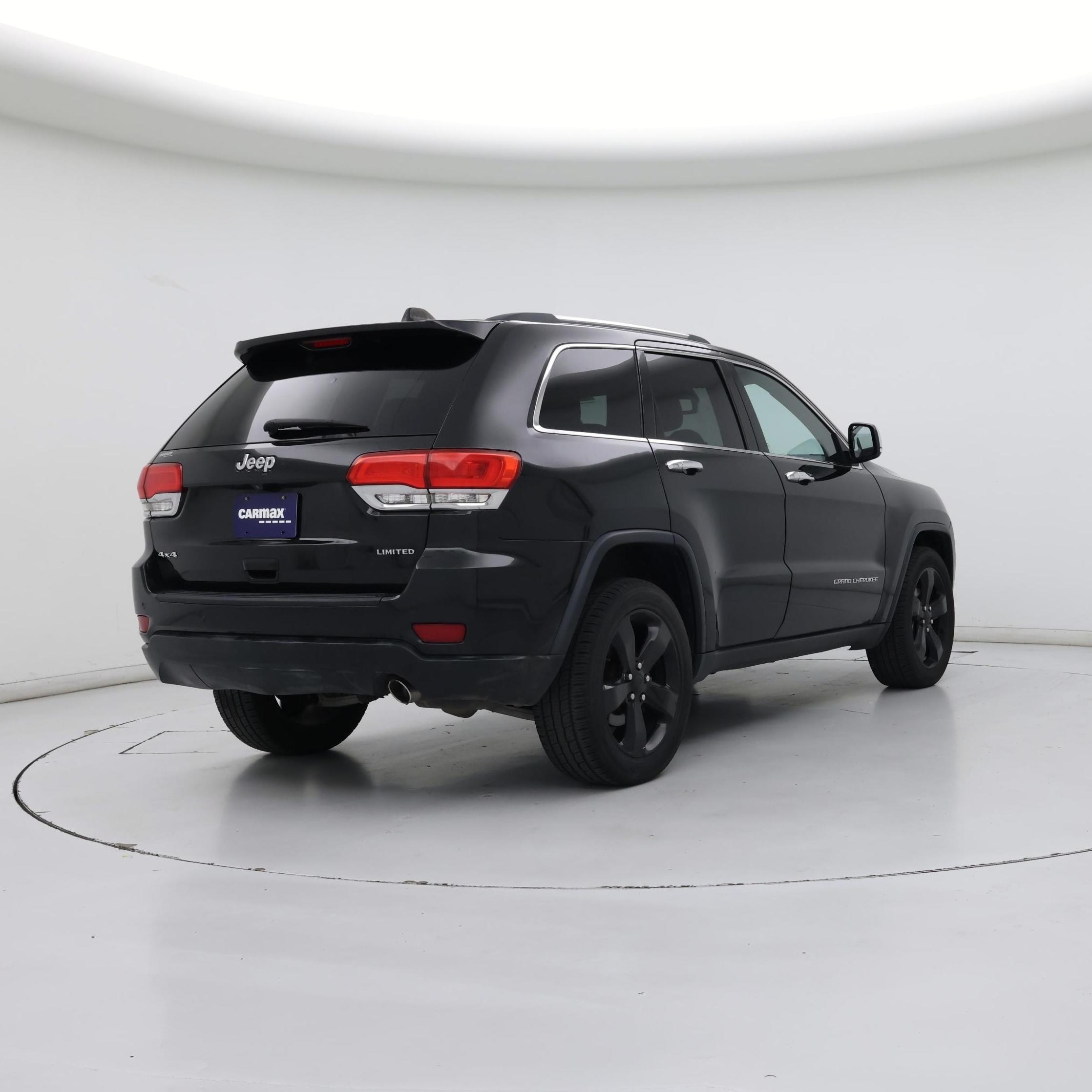 Thumbnail: 2015 Jeep Grand Cherokee - 8