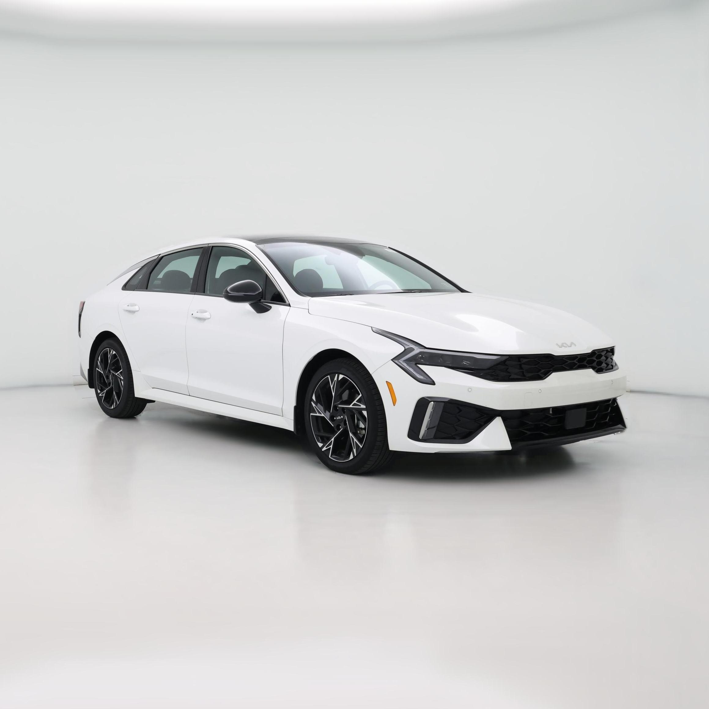 Thumbnail: 2025 Kia K5 - 1