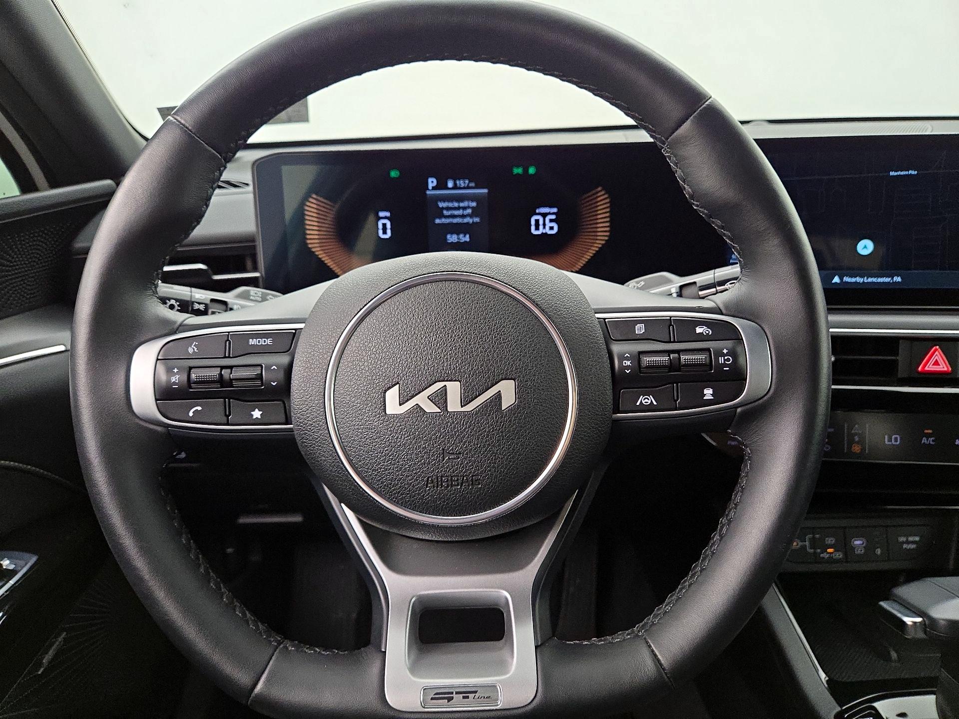 Thumbnail: 2025 Kia K5 - 10