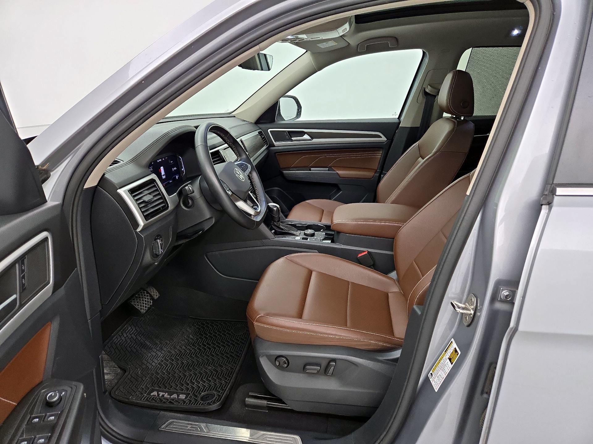 Thumbnail: 2022 Volkswagen Atlas - 11