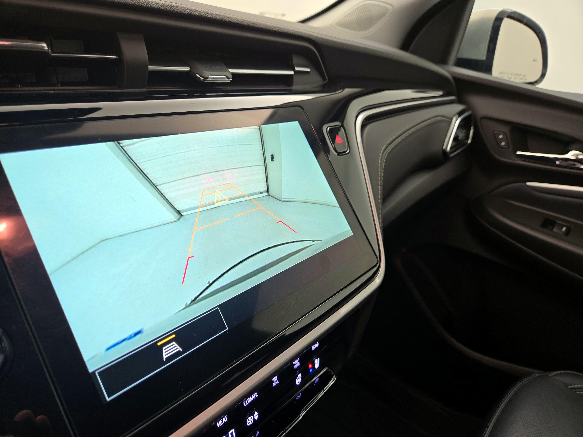 Thumbnail: 2023 Chevrolet Bolt EUV - 14