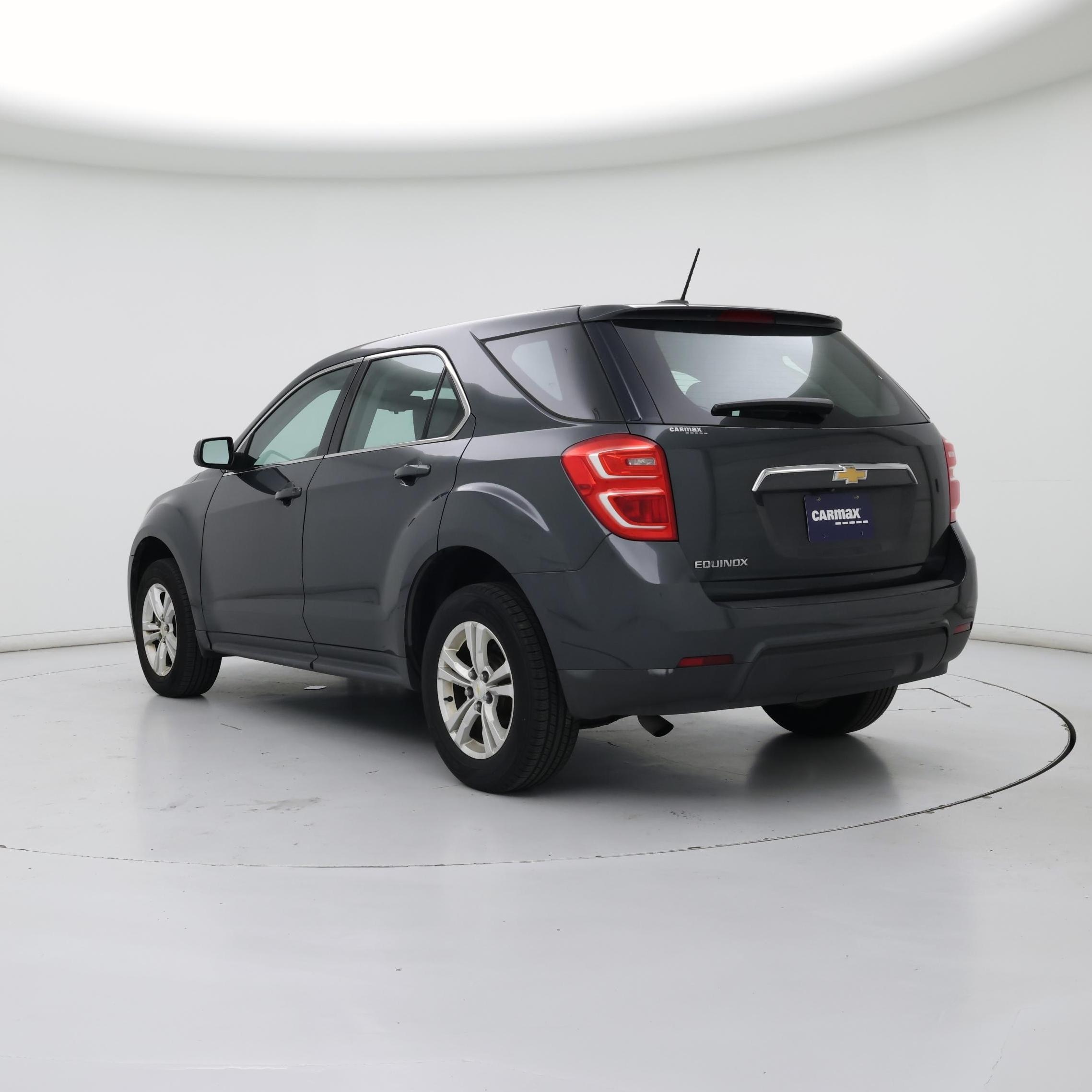 Thumbnail: 2017 Chevrolet Equinox - 2