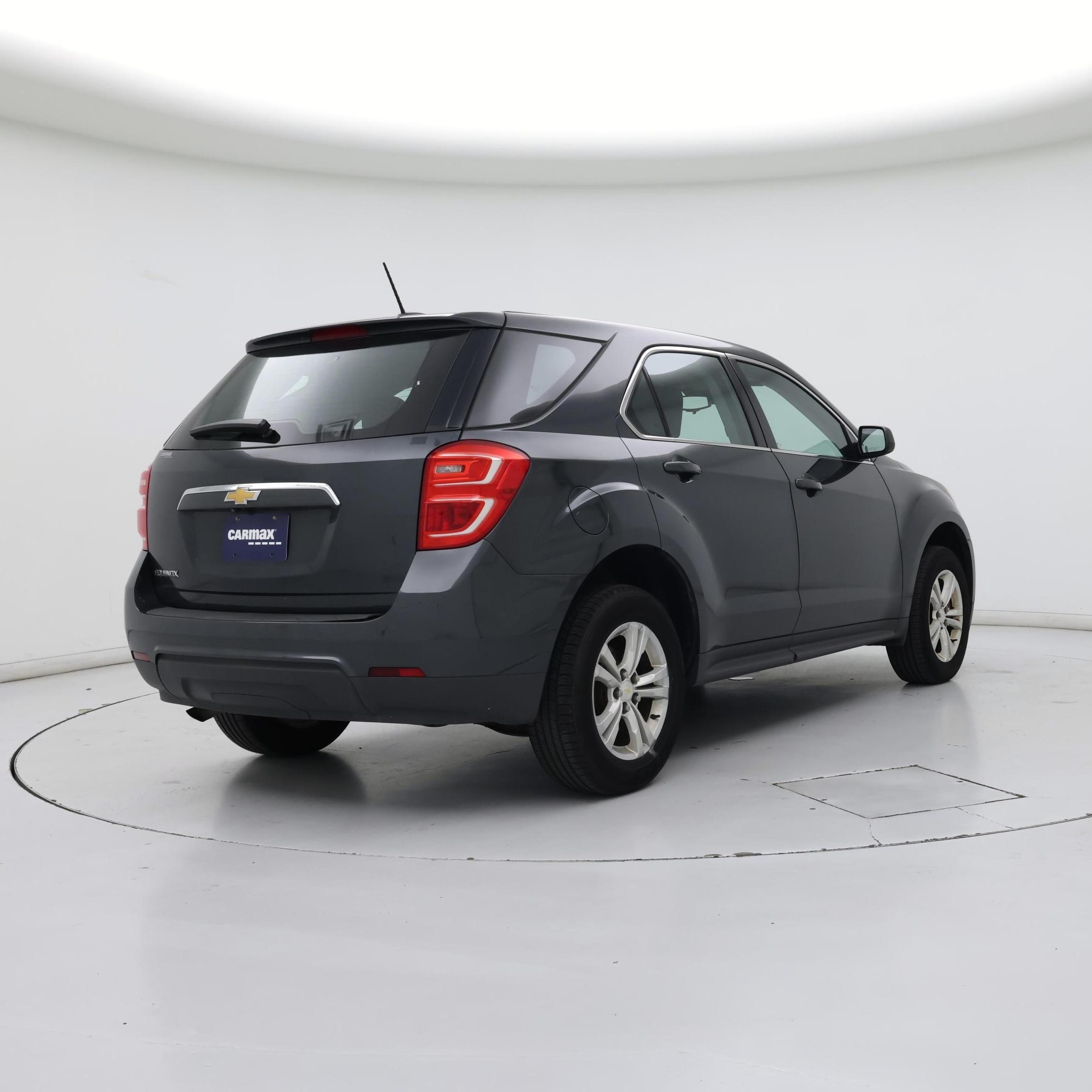 Thumbnail: 2017 Chevrolet Equinox - 8