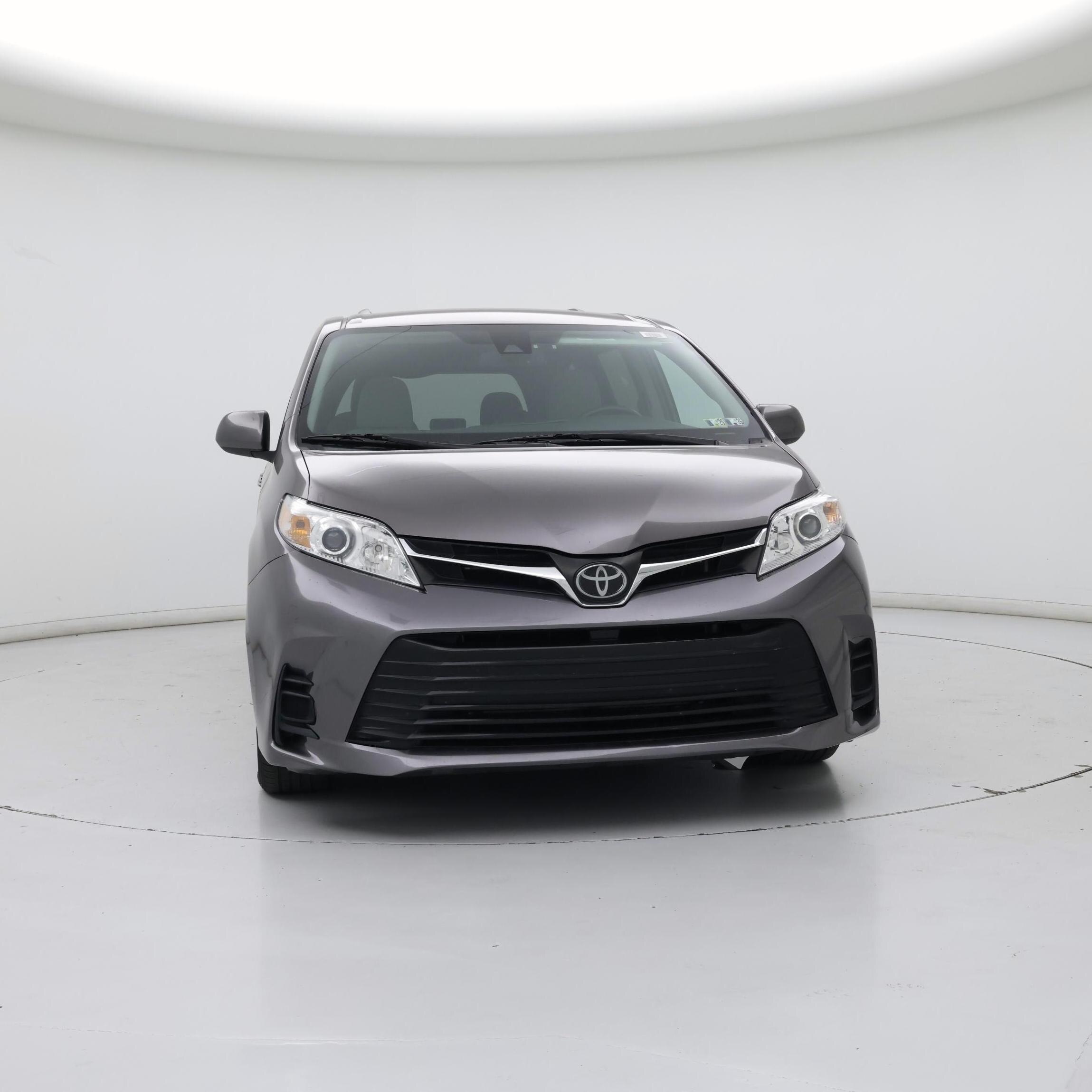 Thumbnail: 2019 Toyota Sienna - 5