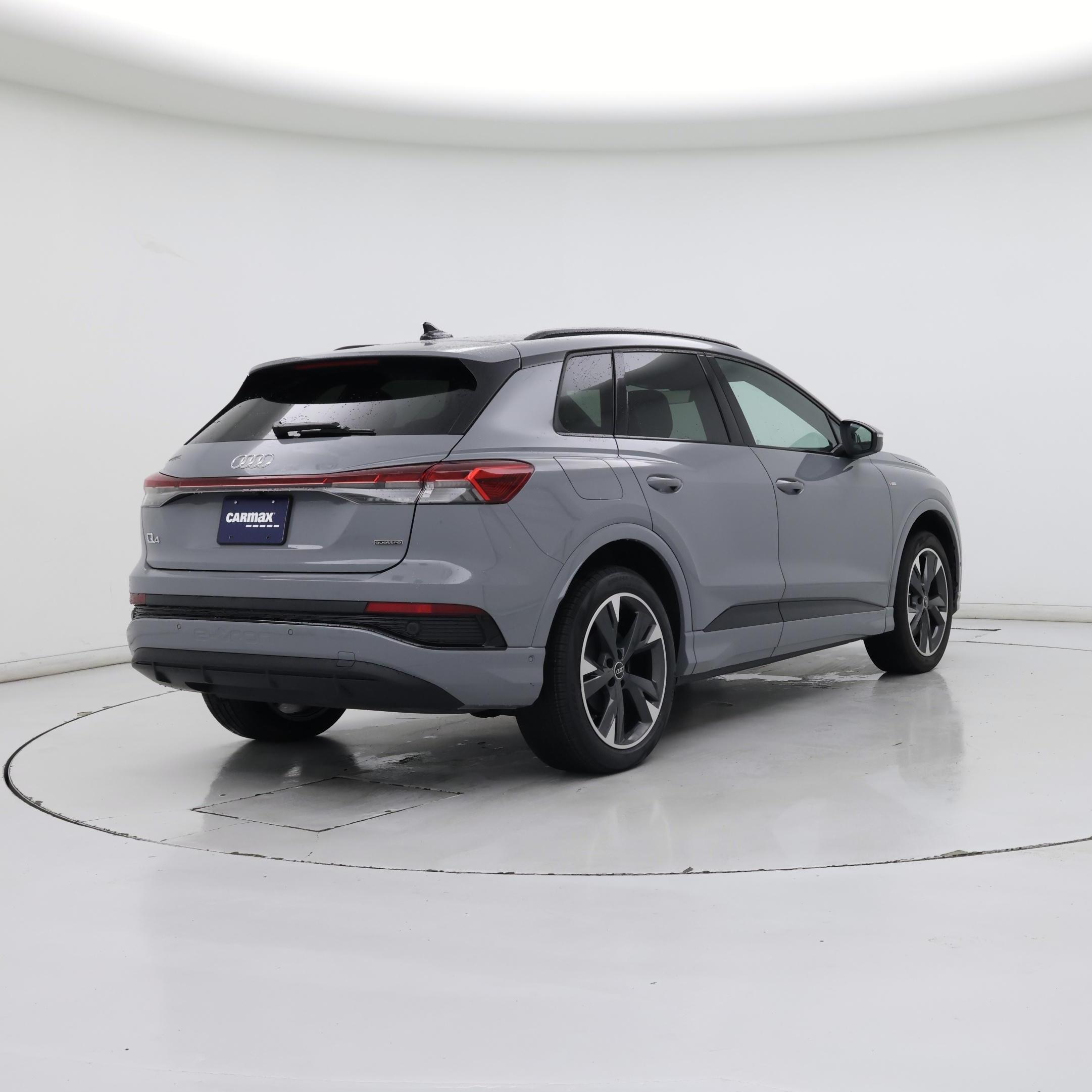 Thumbnail: 2024 Audi Q4 e-tron - 8