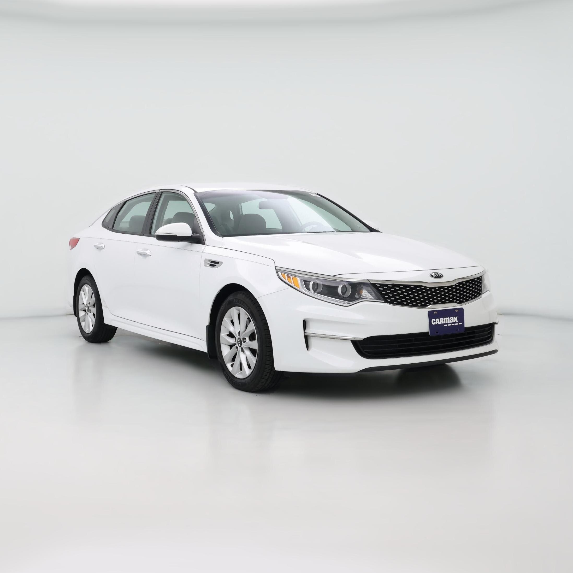 Thumbnail: 2016 Kia Optima - 1