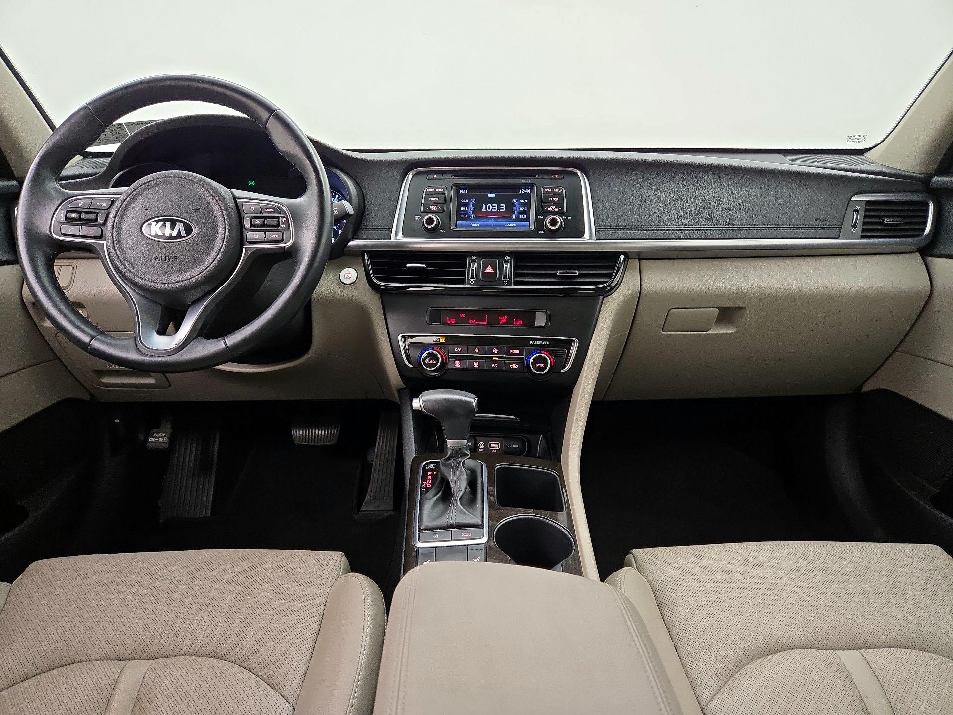 Thumbnail: 2016 Kia Optima - 9