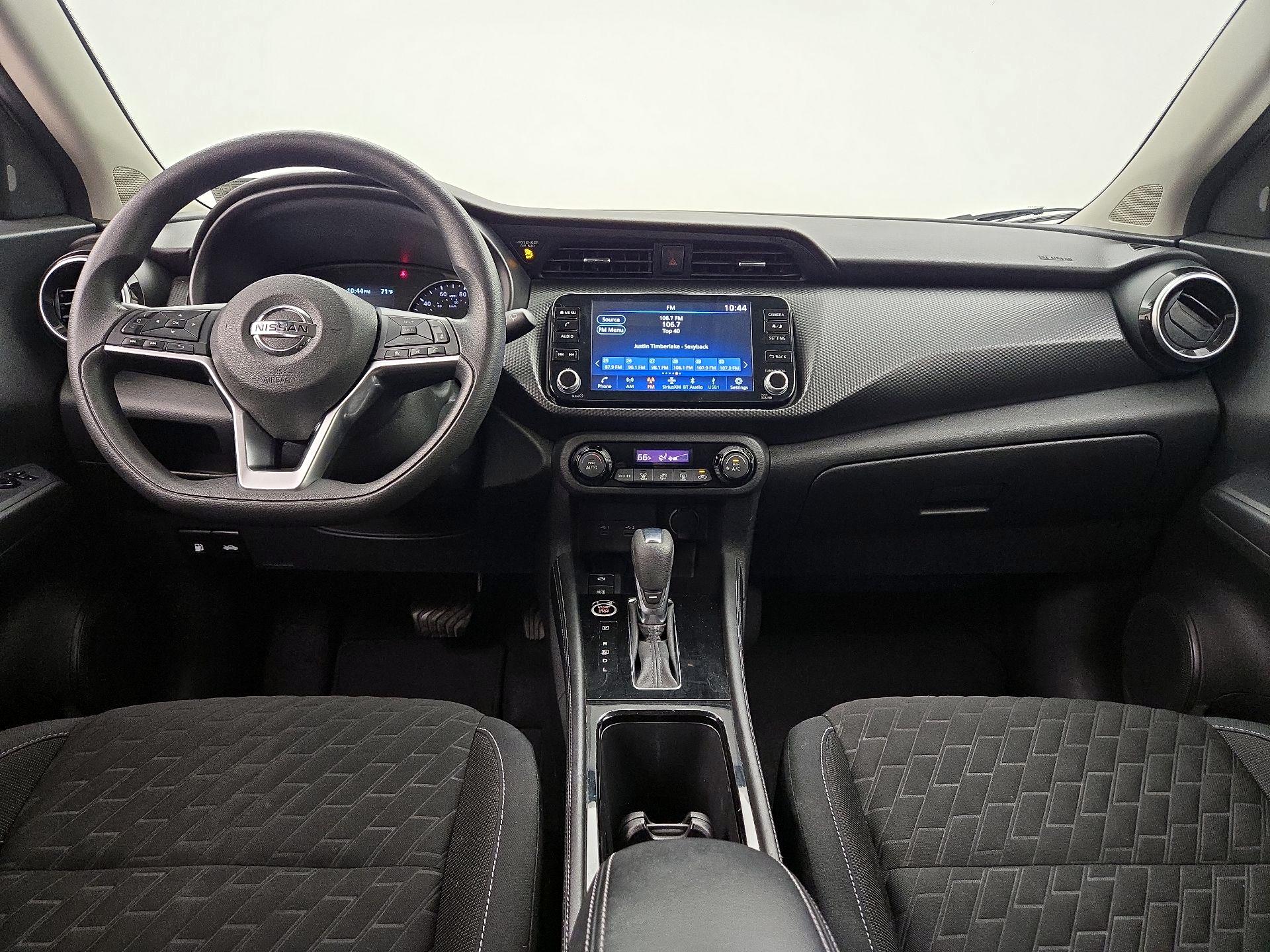 Thumbnail: 2021 Nissan Kicks - 9