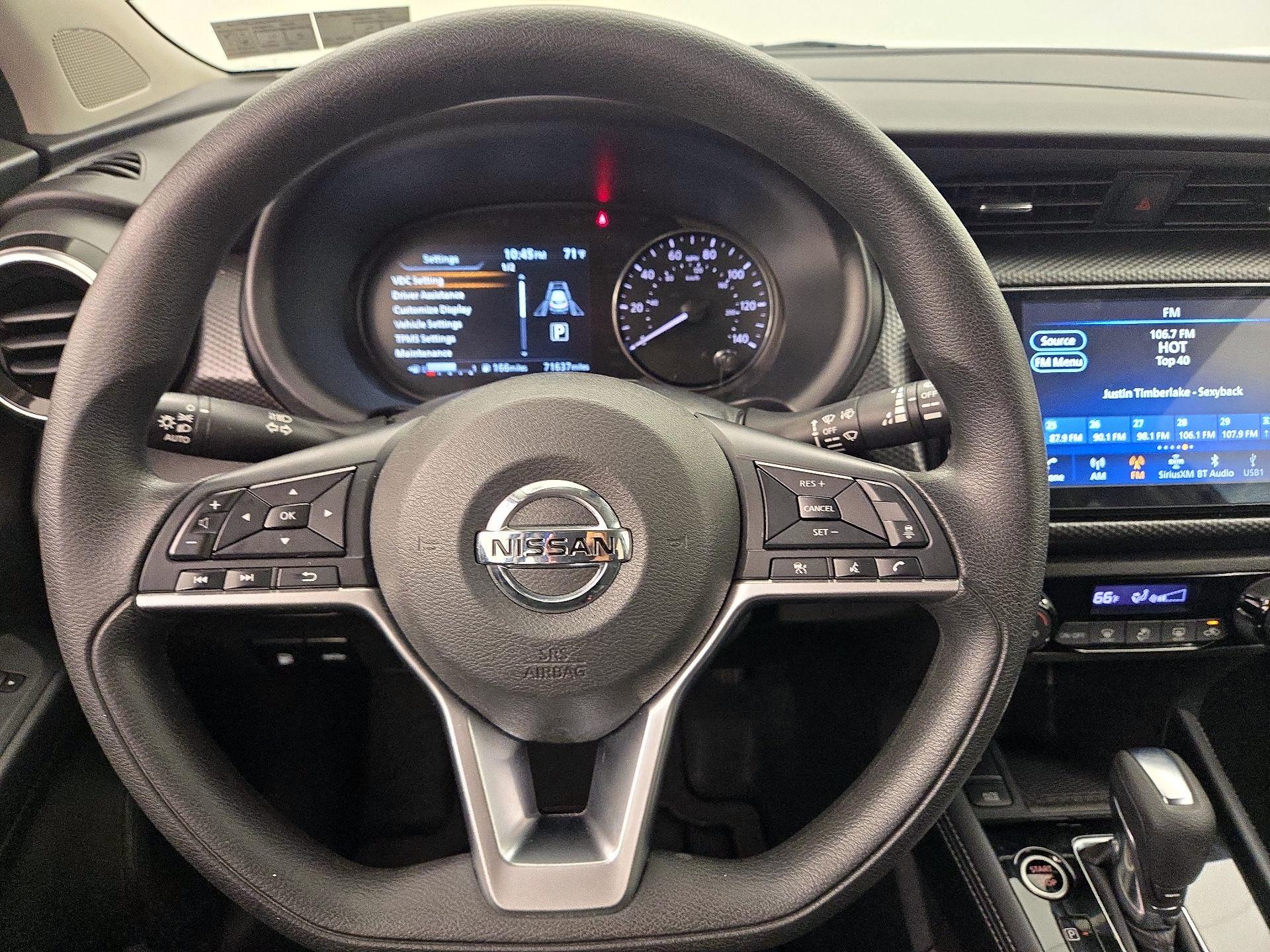 Thumbnail: 2021 Nissan Kicks - 10