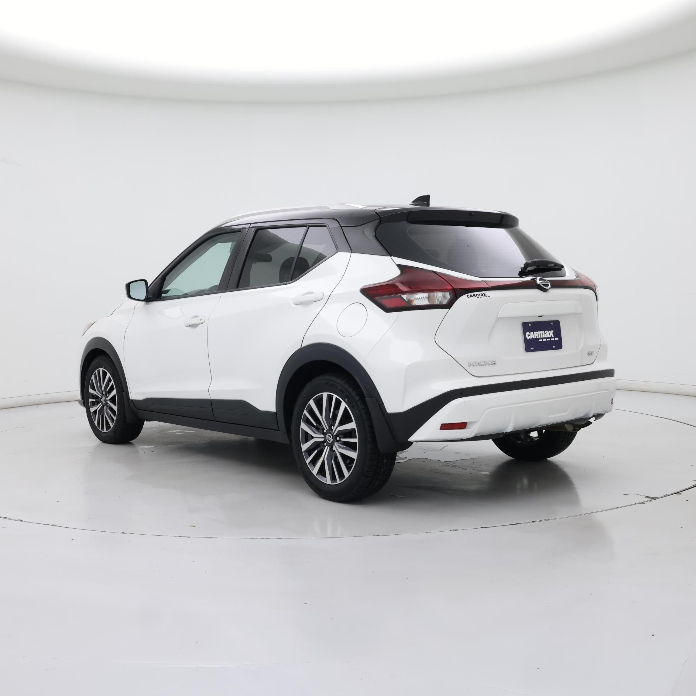 Thumbnail: 2021 Nissan Kicks - 2