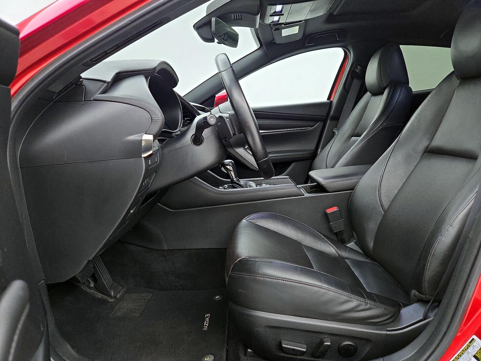 Thumbnail: 2021 Mazda Mazda3 - 11