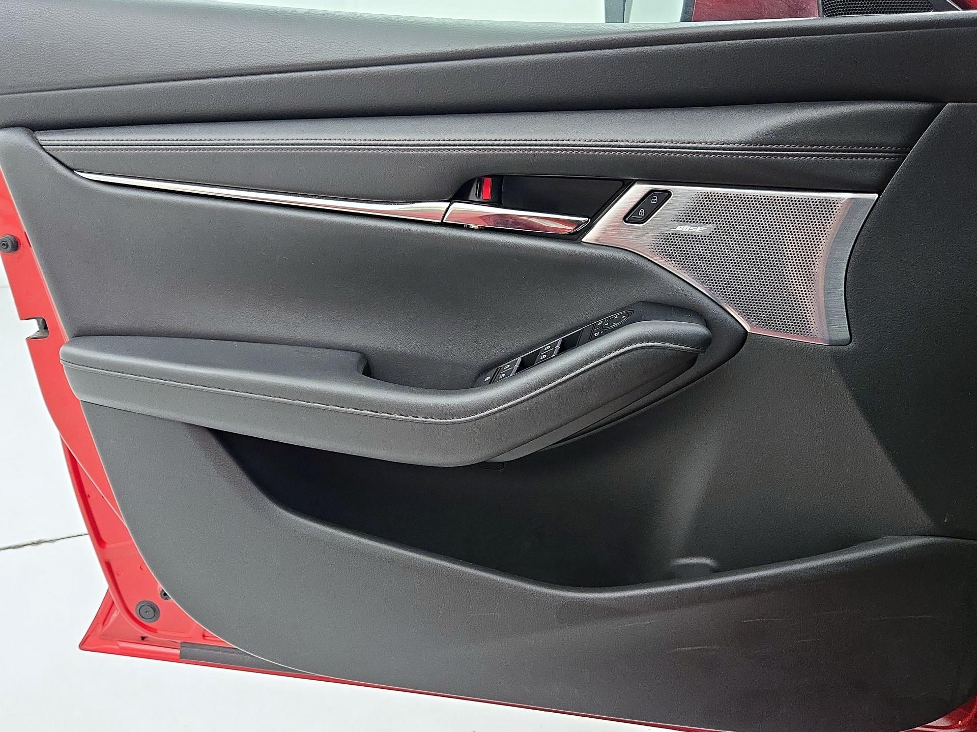 Thumbnail: 2021 Mazda Mazda3 - 12