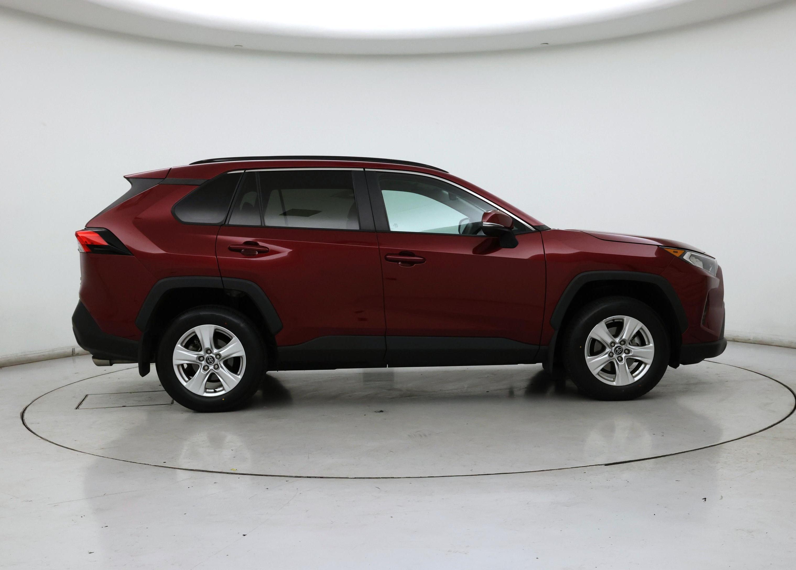 Thumbnail: 2020 Toyota RAV4 - 7