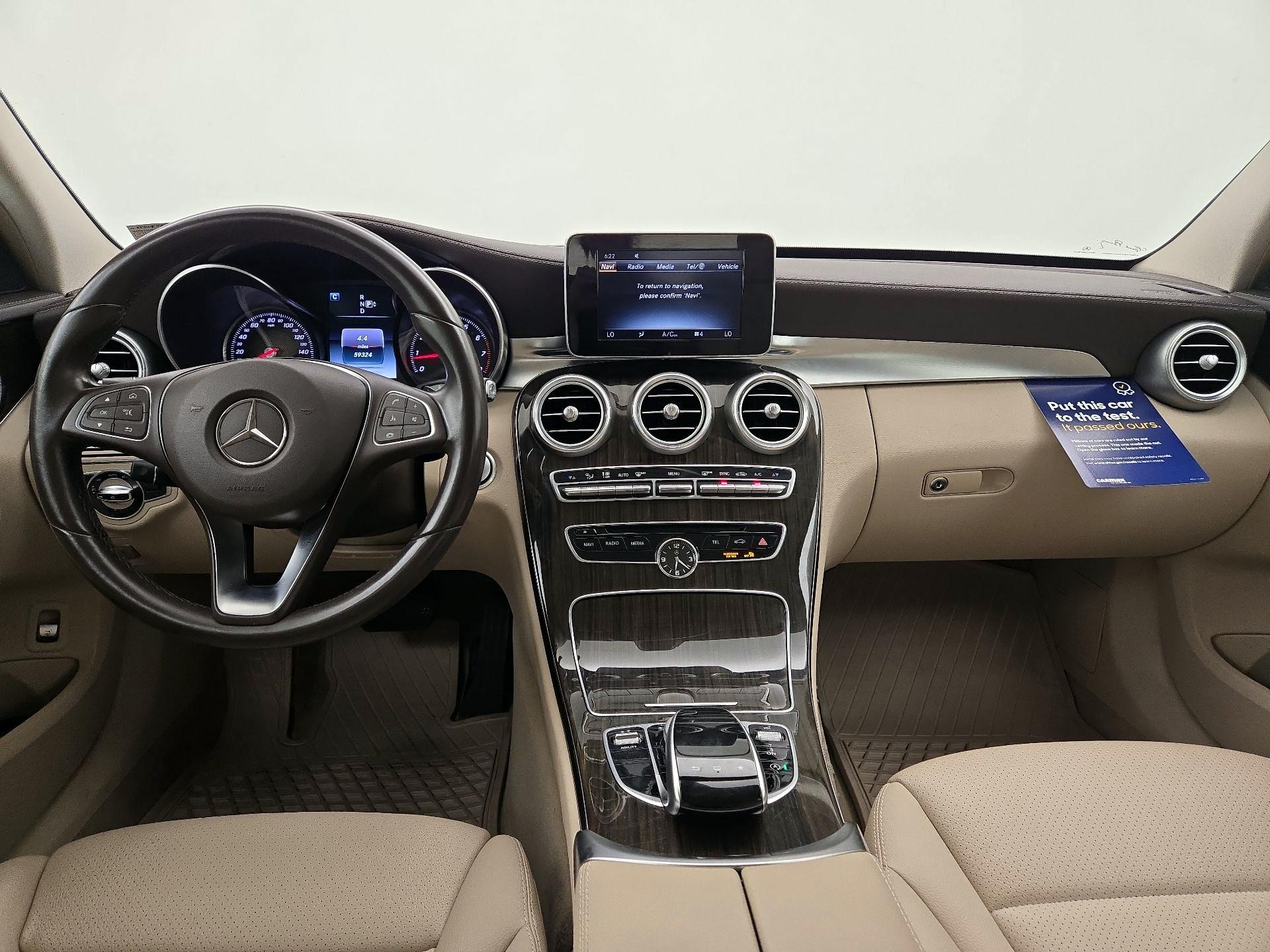 Thumbnail: 2015 Mercedes-Benz C-Class - 9
