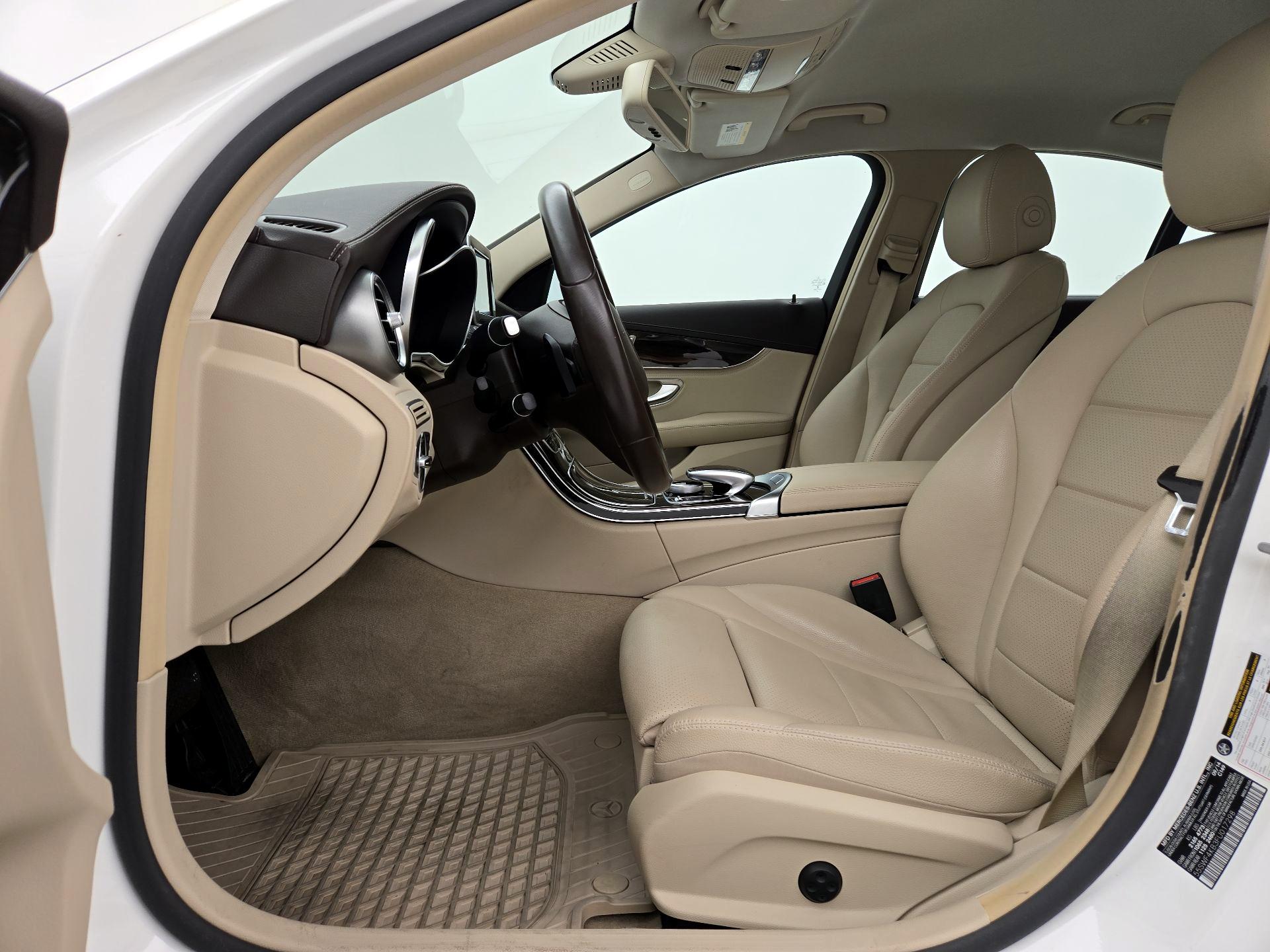 Thumbnail: 2015 Mercedes-Benz C-Class - 11