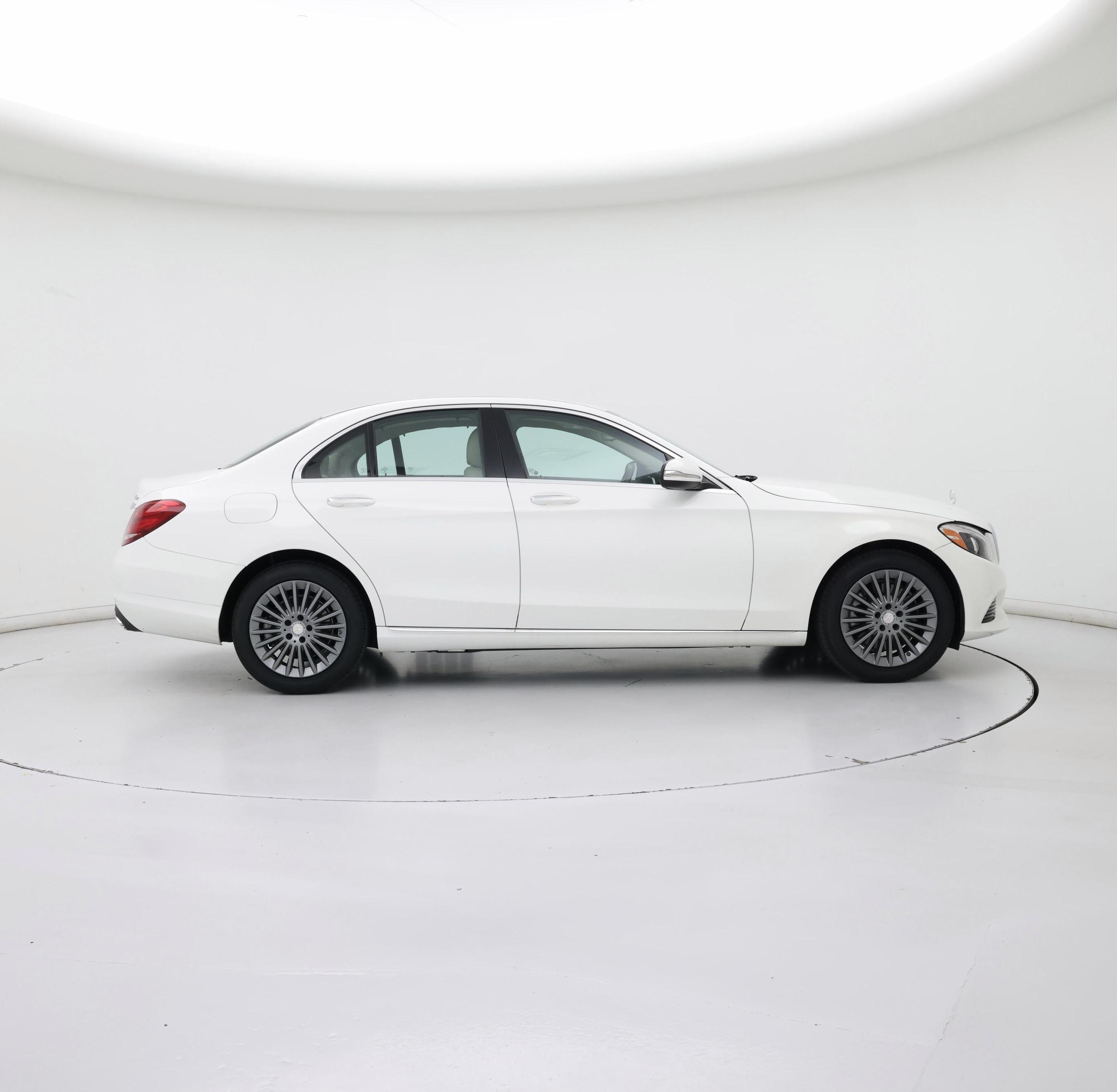 Thumbnail: 2015 Mercedes-Benz C-Class - 7