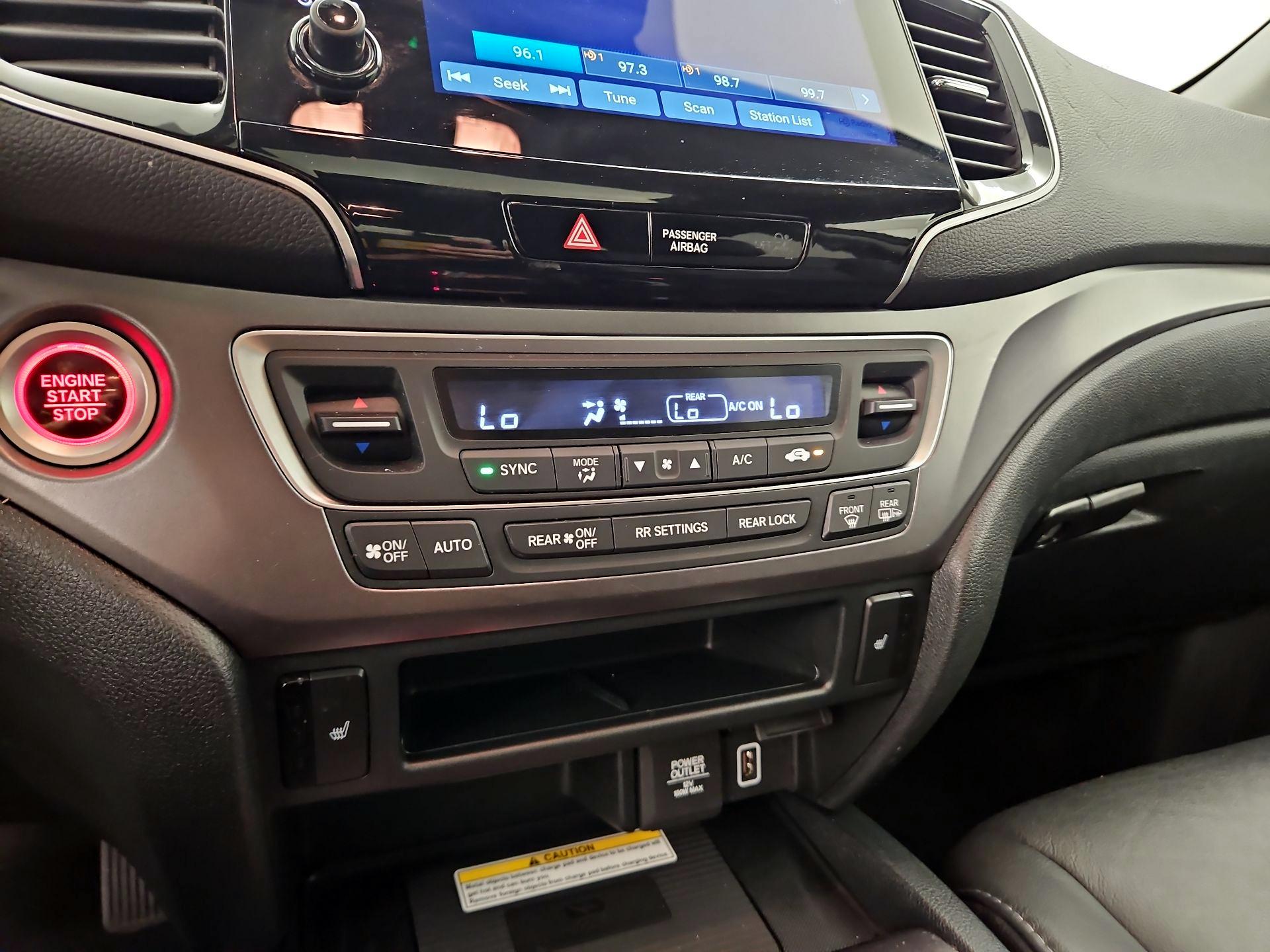 Thumbnail: 2022 Honda Pilot - 16