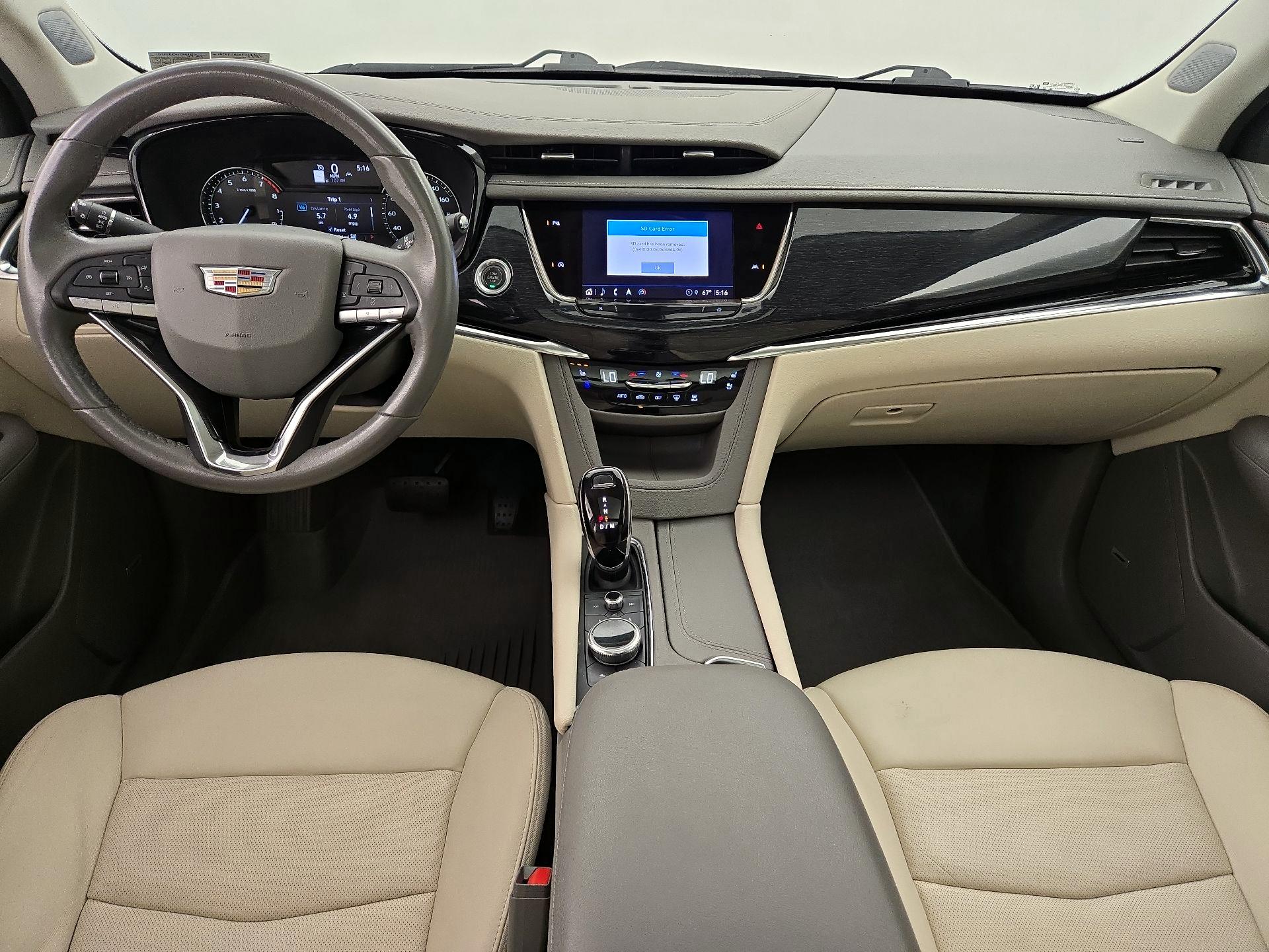 Thumbnail: 2023 Cadillac XT6 - 9